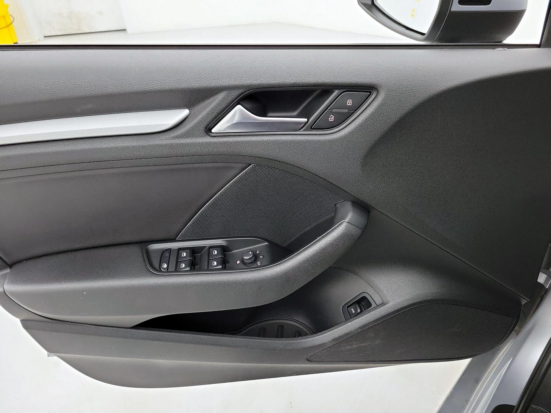 Thumbnail: 2015 Audi A3 - 12