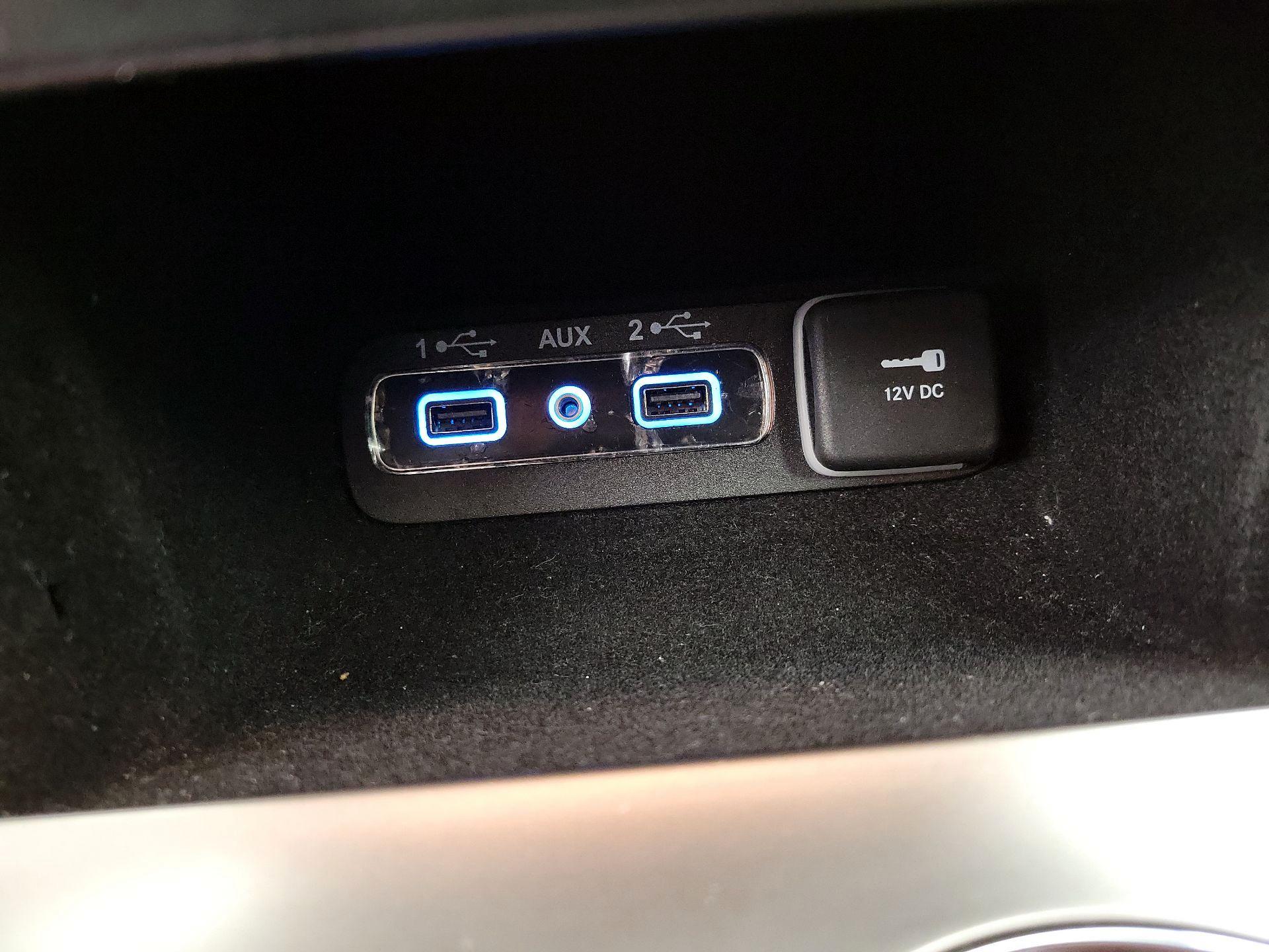 Thumbnail: 2021 Jeep Grand Cherokee - 19