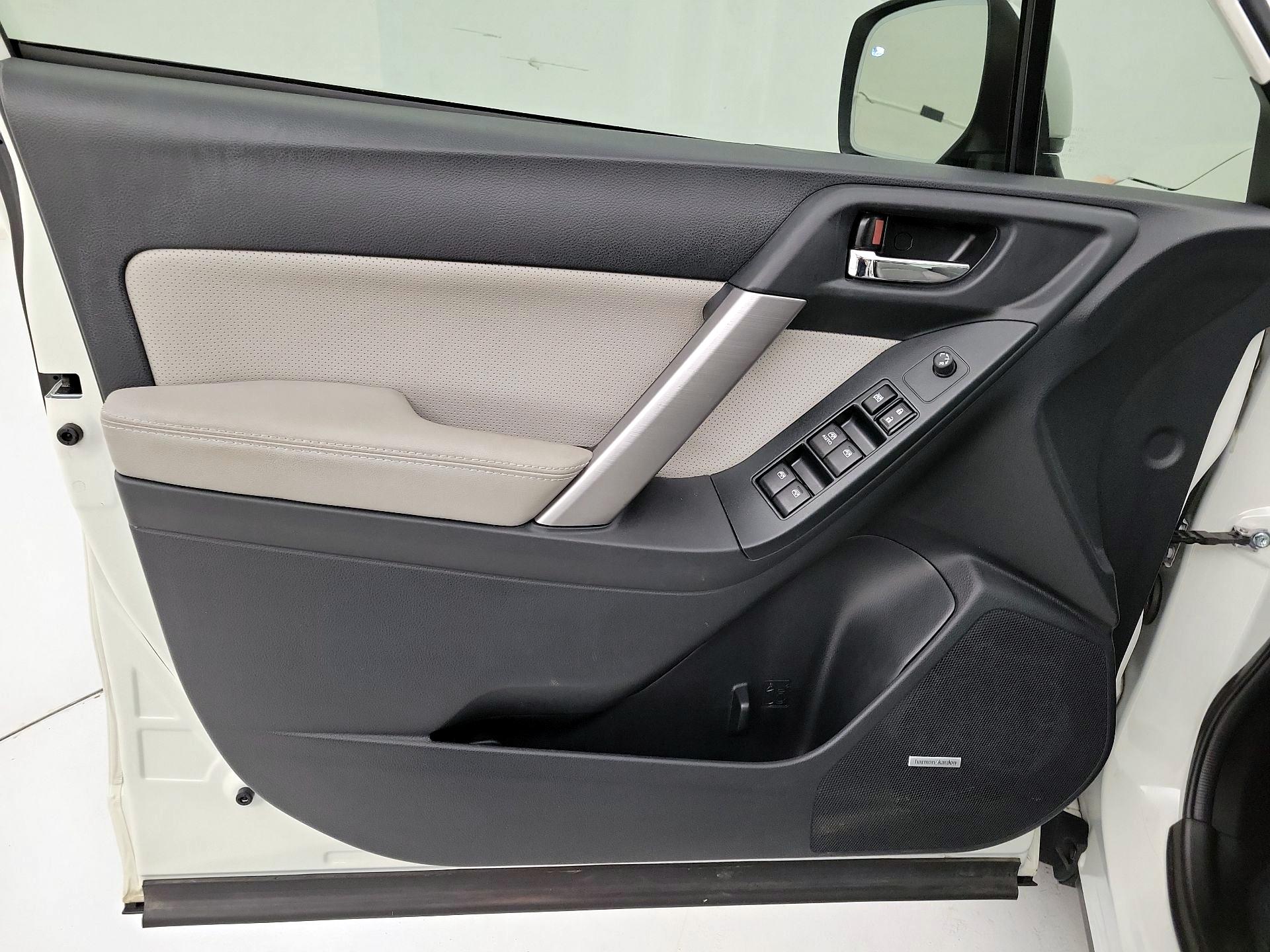 Thumbnail: 2016 Subaru Forester - 12