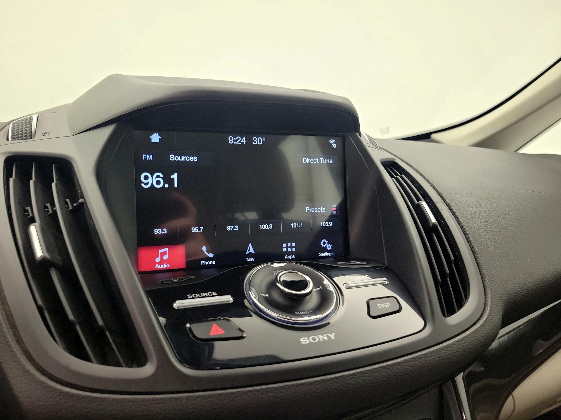 Thumbnail: 2017 Ford C-Max - 15