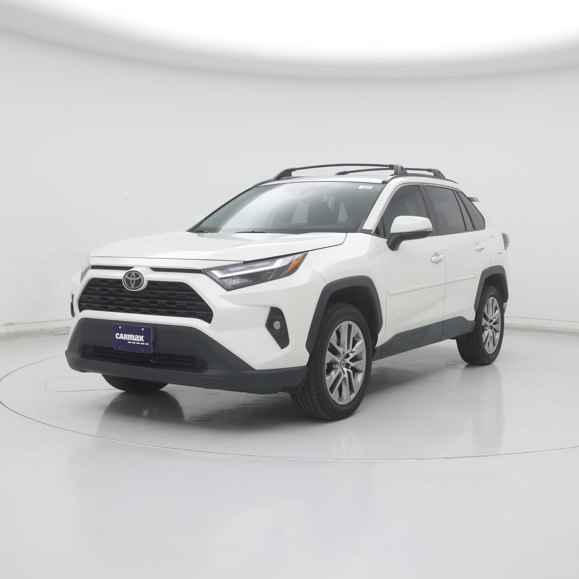 Thumbnail: 2022 Toyota RAV4 - 4