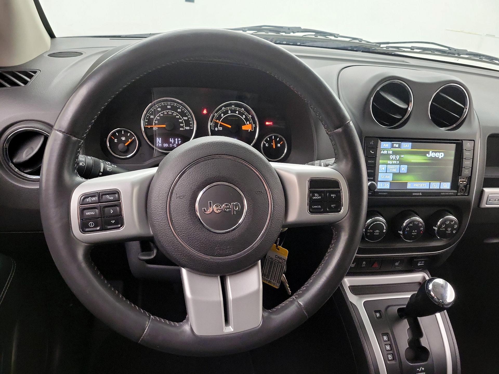 Thumbnail: 2014 Jeep Compass - 10