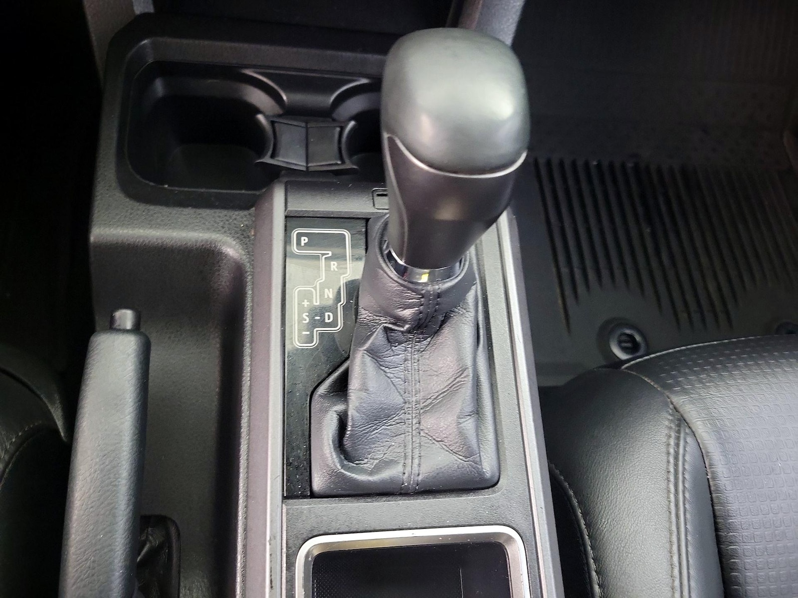 2023 Toyota Tacoma TRD Off Road - Photo 19