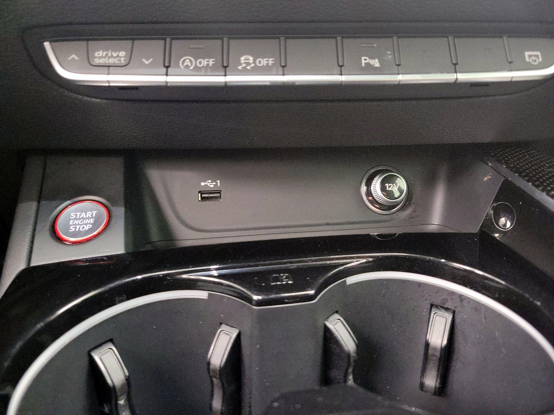 Thumbnail: 2020 Audi S4 - 19