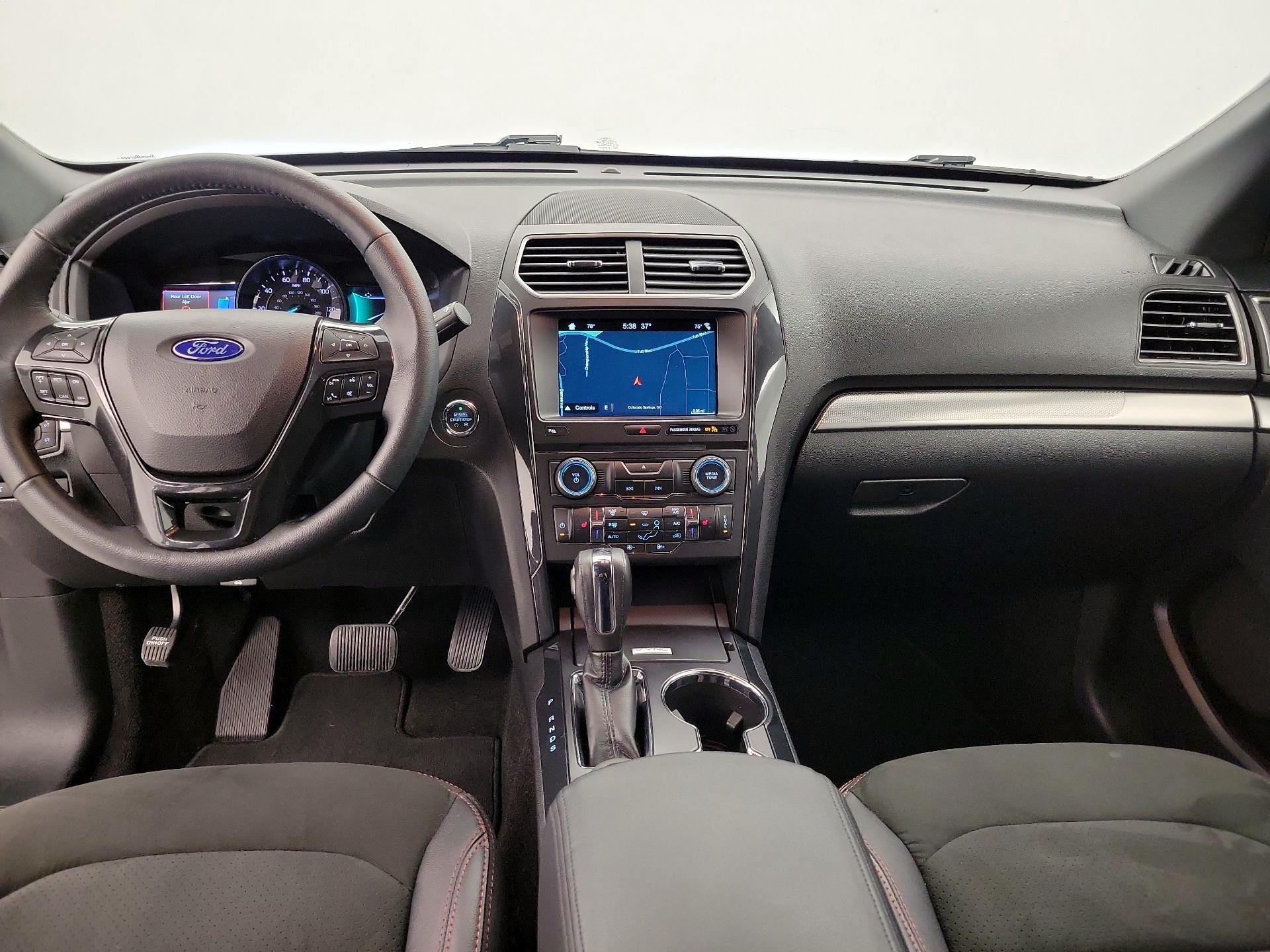 Thumbnail: 2018 Ford Explorer - 9