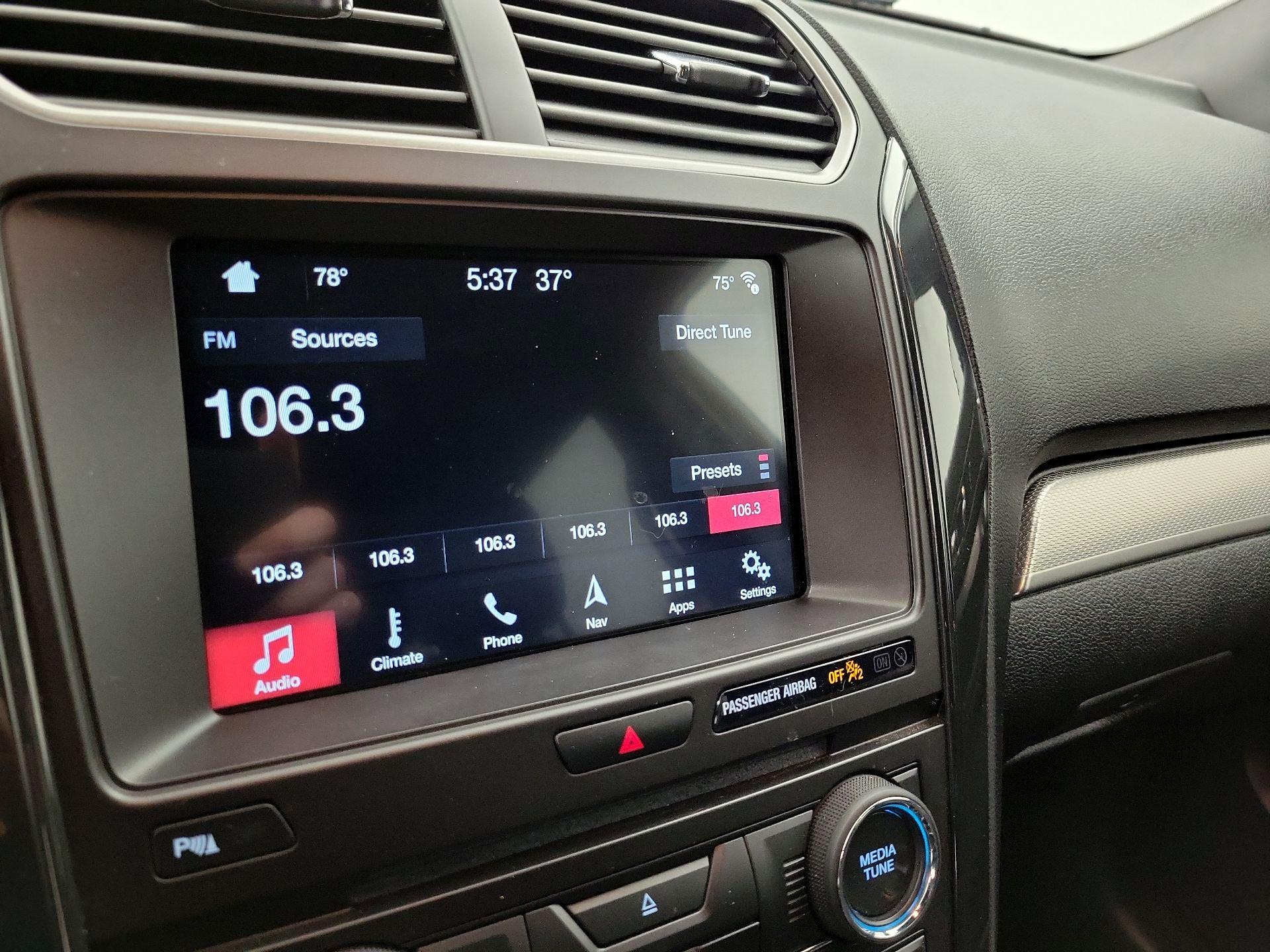 Thumbnail: 2018 Ford Explorer - 16