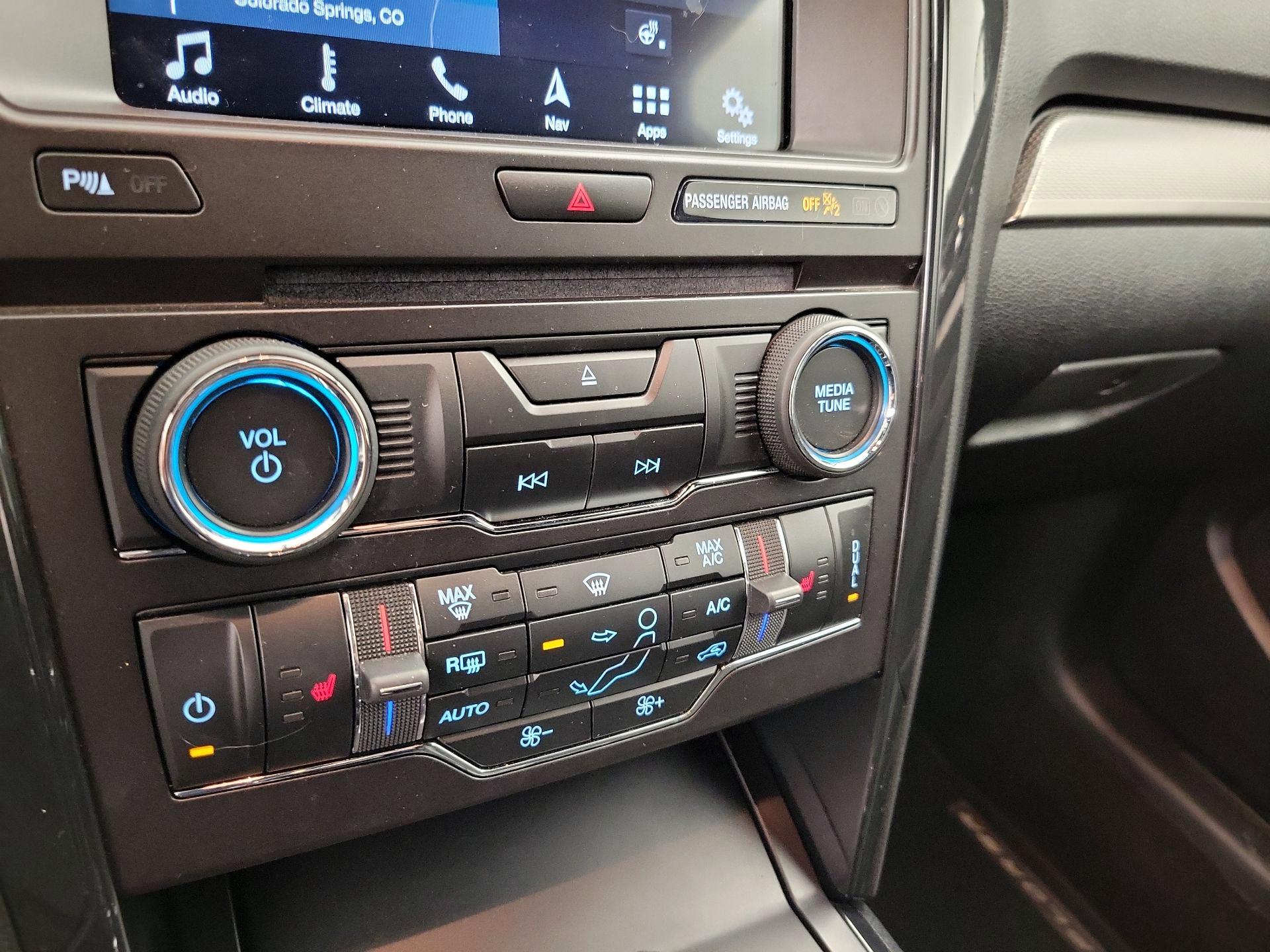 Thumbnail: 2018 Ford Explorer - 17