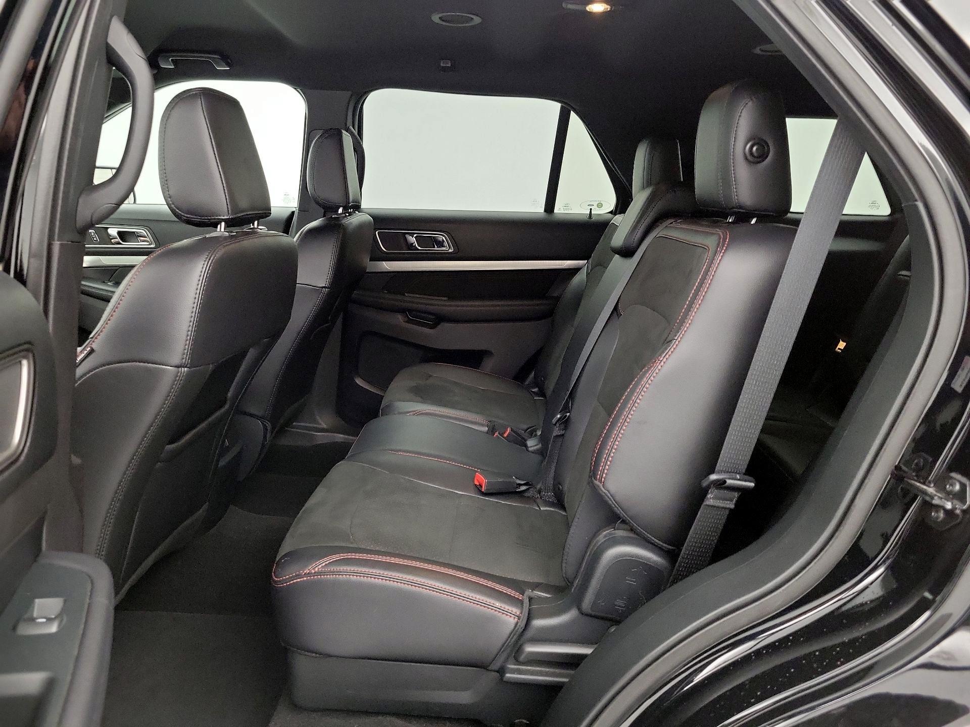 Thumbnail: 2018 Ford Explorer - 20