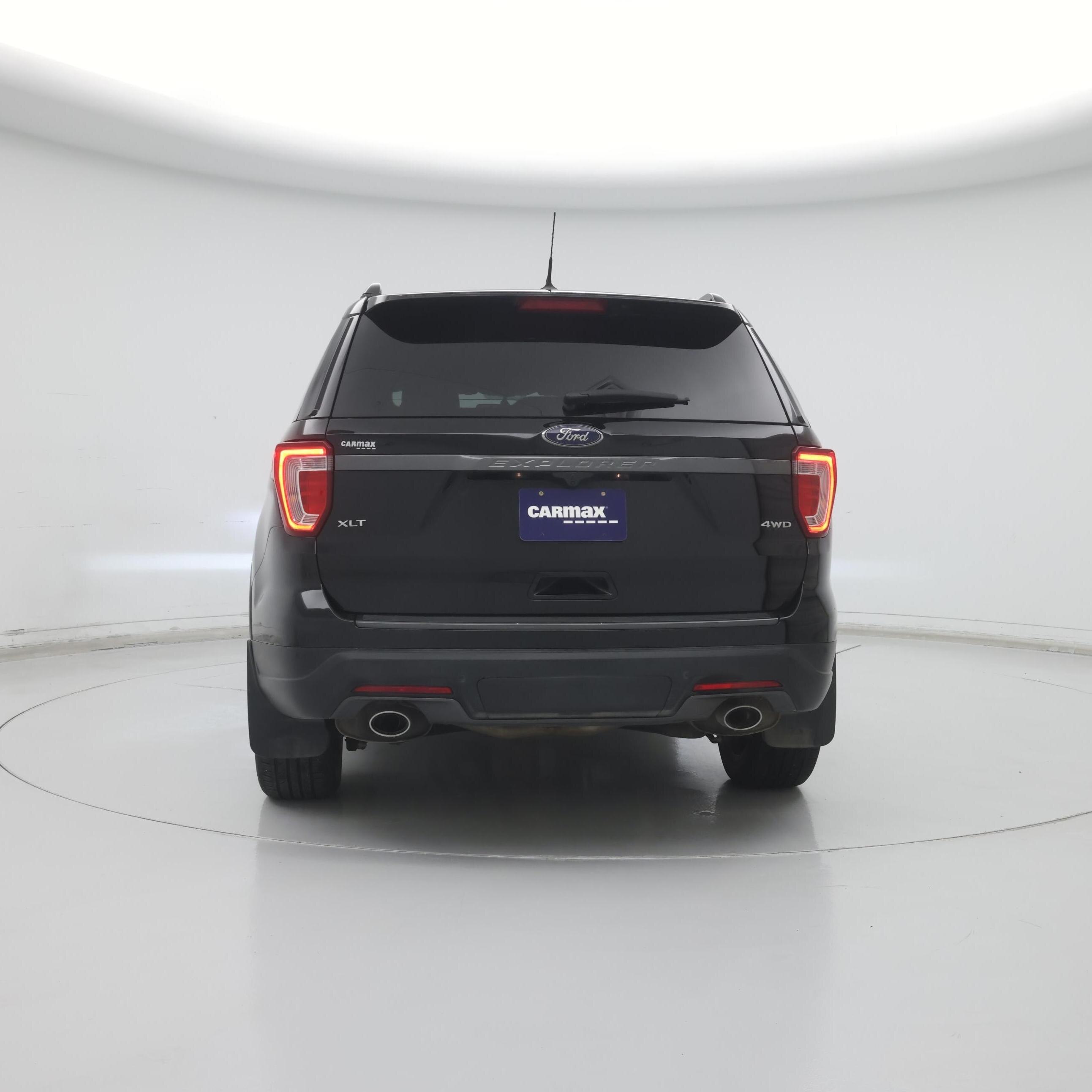 Thumbnail: 2018 Ford Explorer - 6