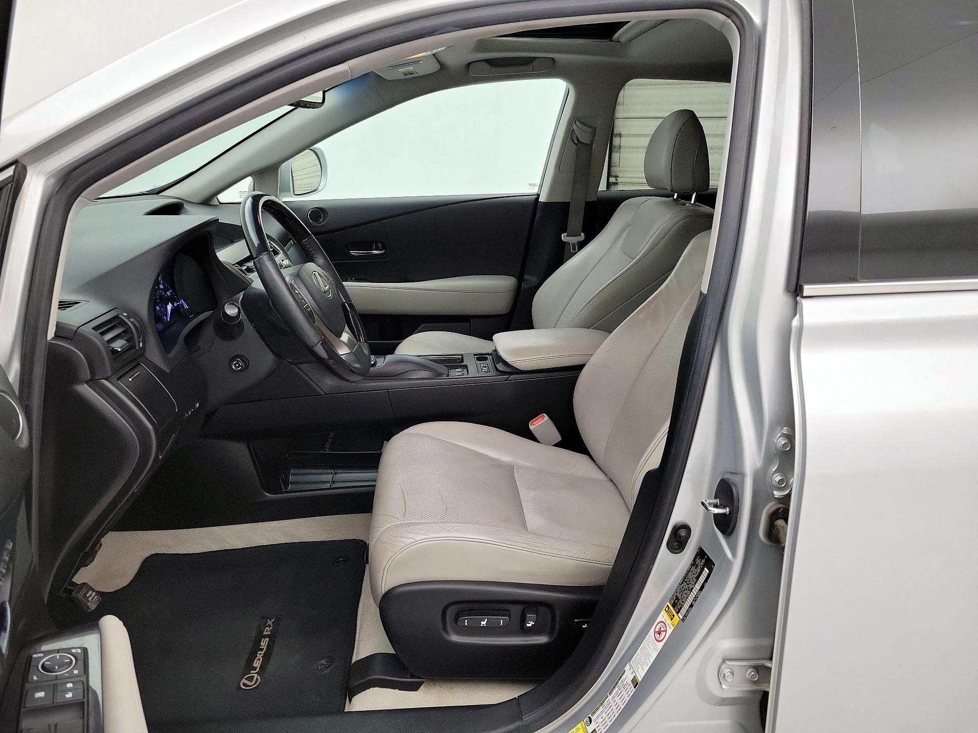 Thumbnail: 2015 Lexus RX - 11