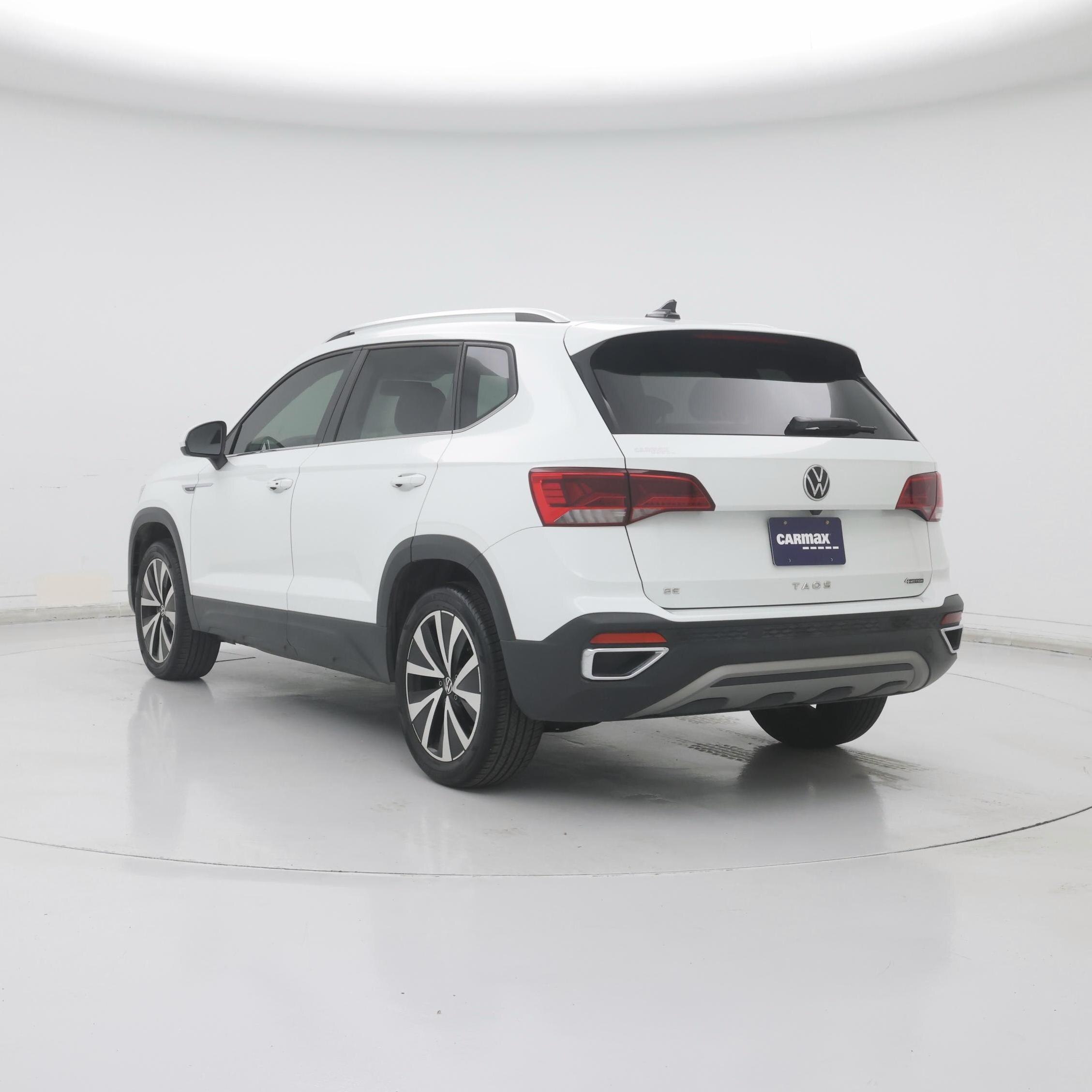 Thumbnail: 2022 Volkswagen Taos - 2