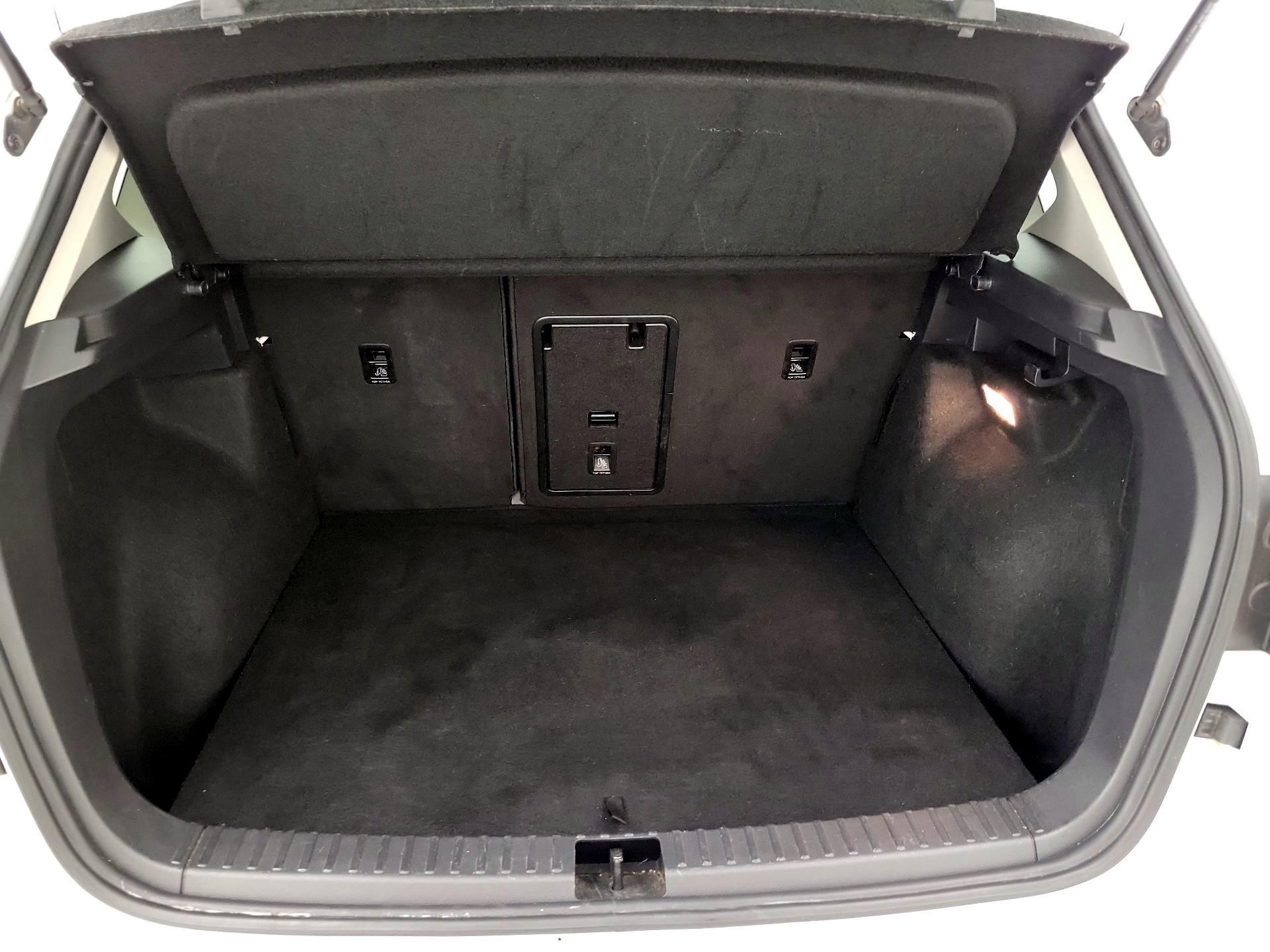 Thumbnail: 2022 Volkswagen Taos - 20