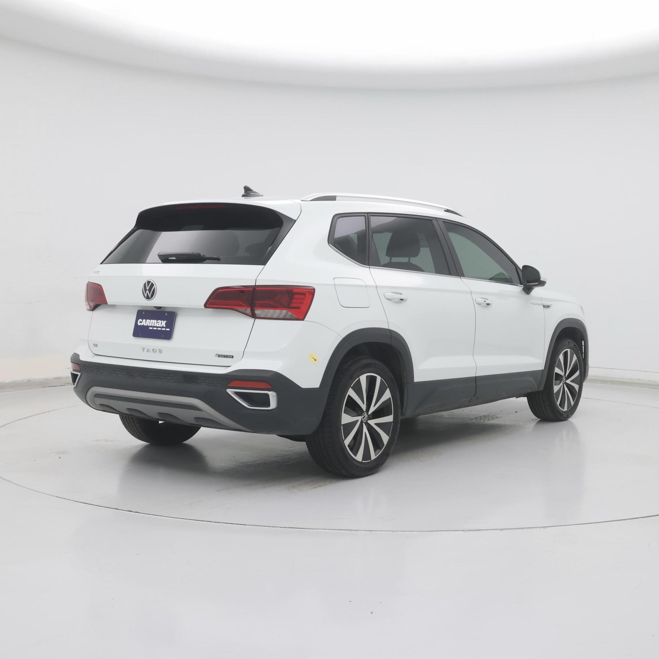 Thumbnail: 2022 Volkswagen Taos - 8