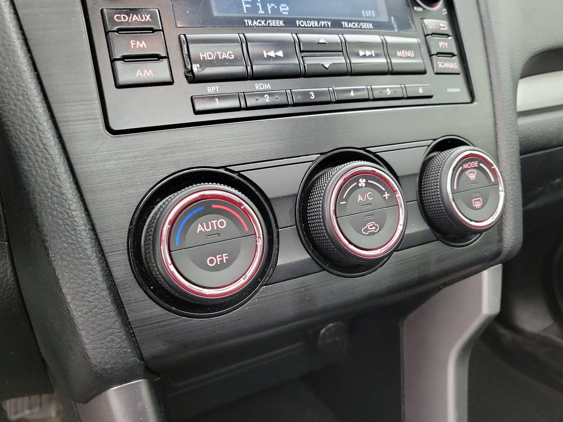 Thumbnail: 2015 Subaru Forester - 16