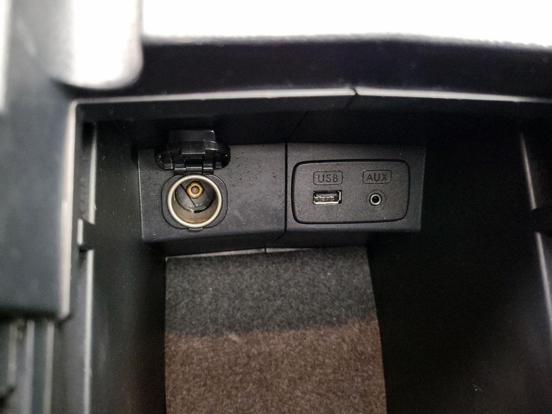 Thumbnail: 2015 Subaru Forester - 18