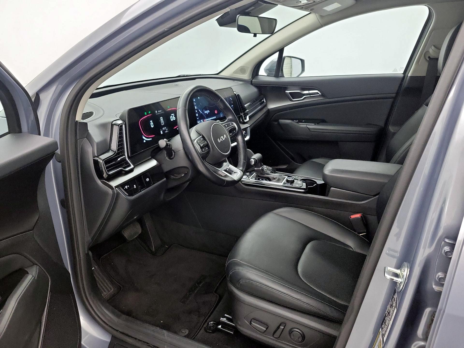 Thumbnail: 2023 Kia Sportage - 11