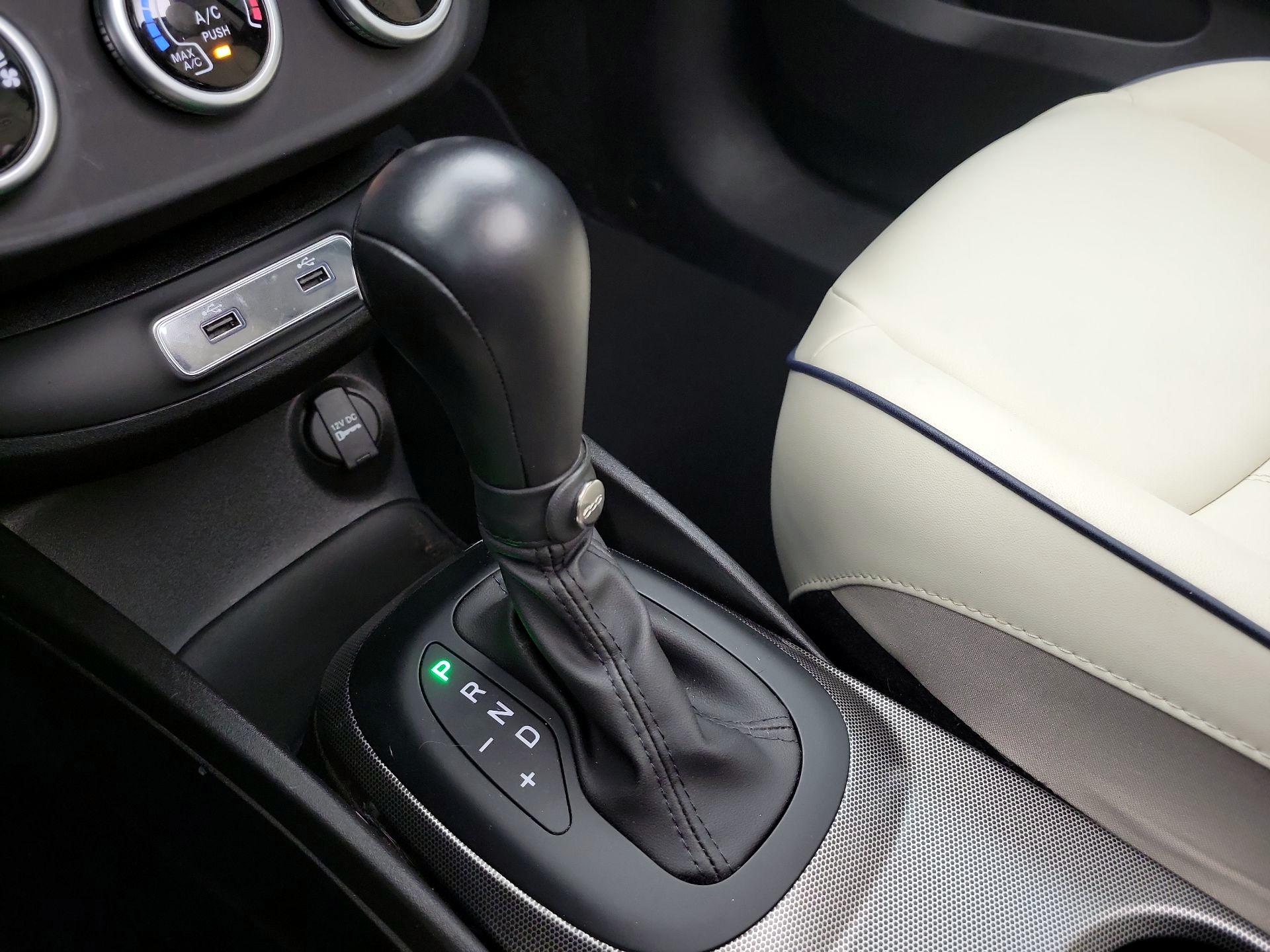 Thumbnail: 2022 Fiat 500X - 17