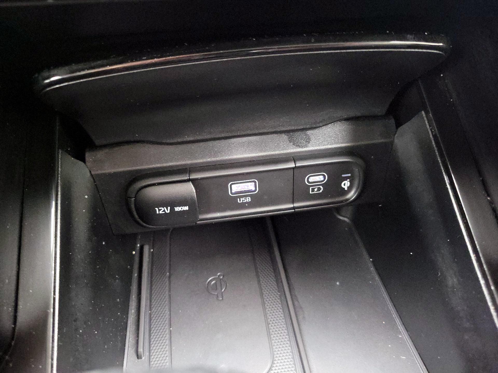 Thumbnail: 2024 Kia Telluride - 19