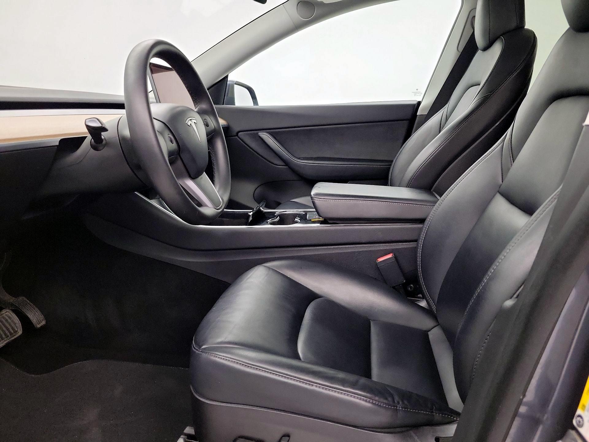 Thumbnail: 2020 Tesla Model Y - 11