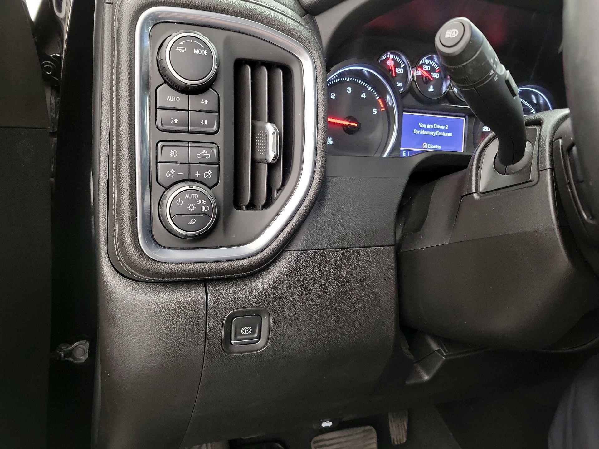 Thumbnail: 2023 Chevrolet Silverado 2500 - 13