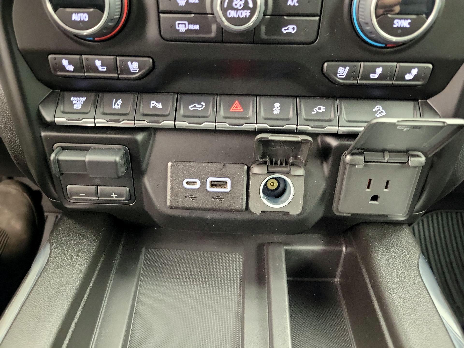 Thumbnail: 2023 Chevrolet Silverado 2500 - 18