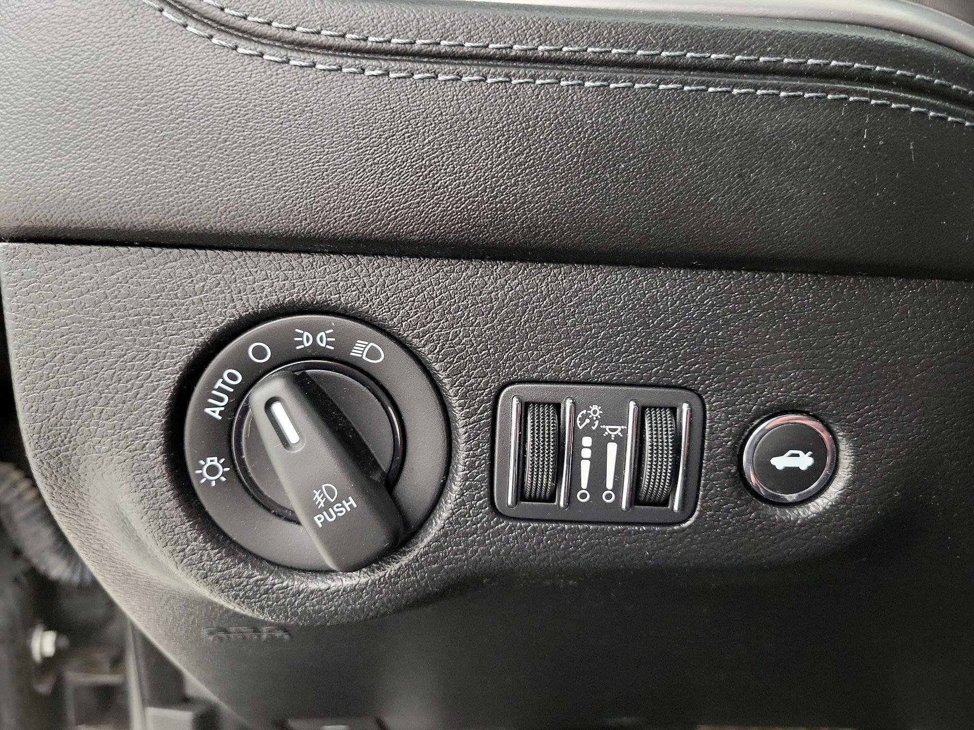 Thumbnail: 2022 Dodge Charger - 13