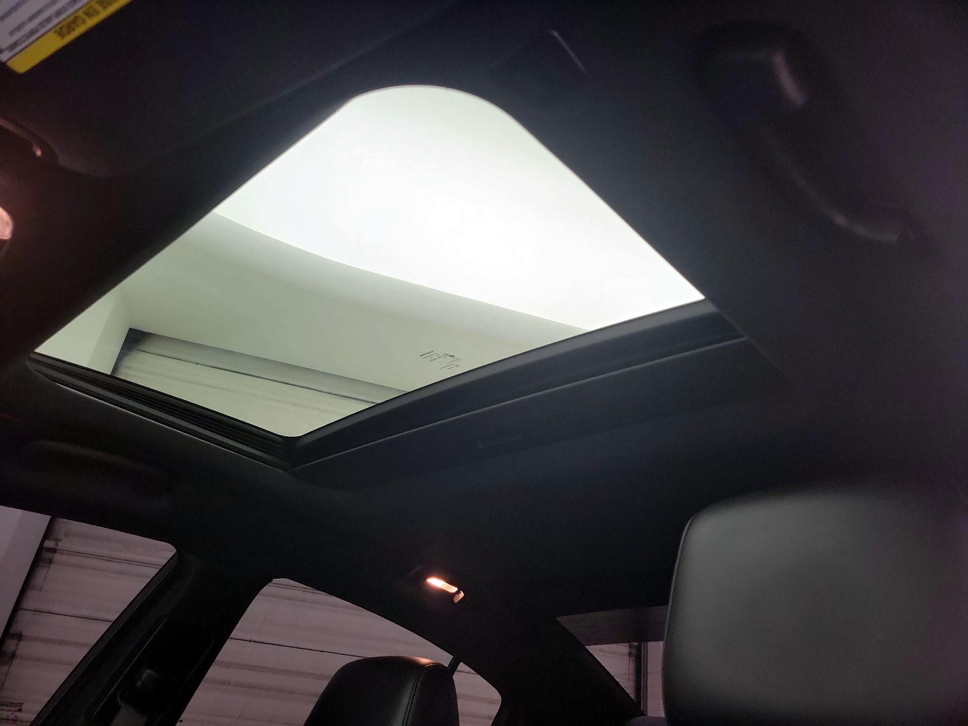 Thumbnail: 2022 Dodge Charger - 20