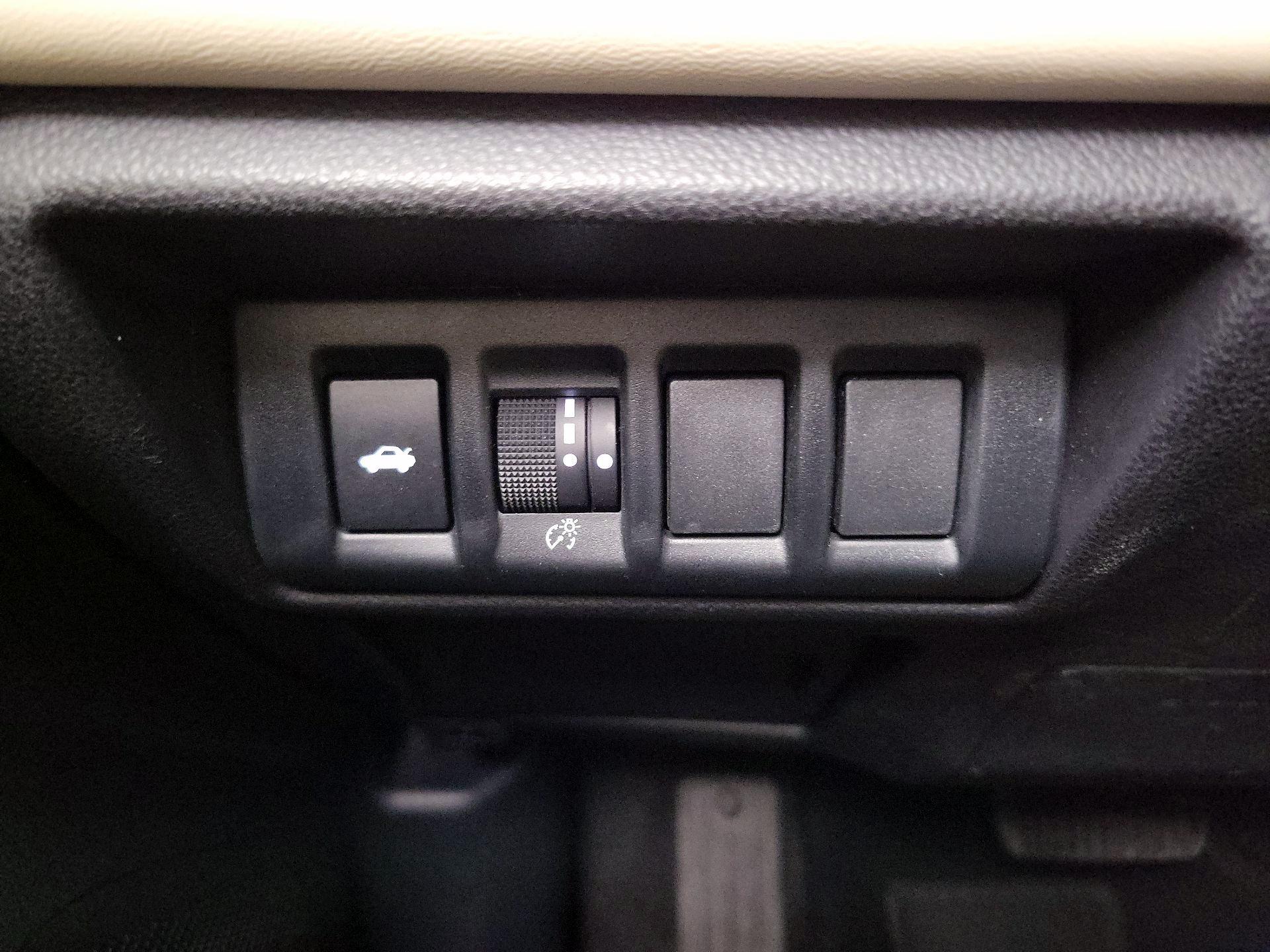 Thumbnail: 2022 Subaru Legacy - 13