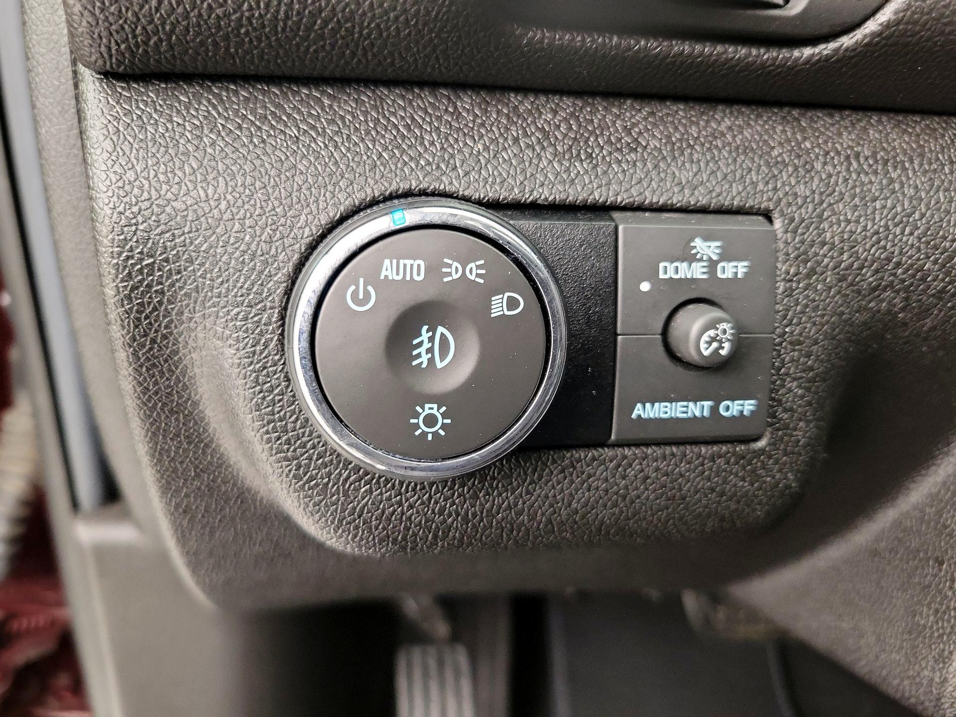 Thumbnail: 2017 Chevrolet Traverse - 13