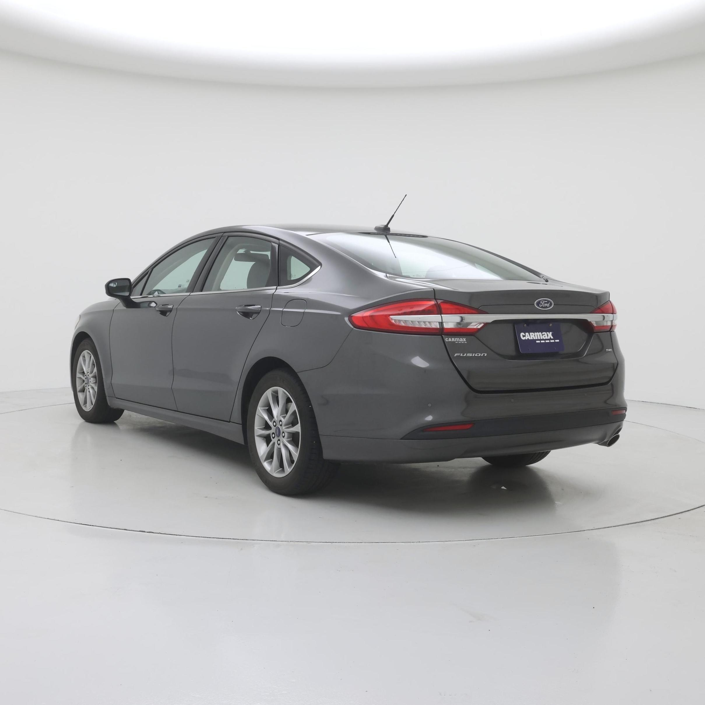 Thumbnail: 2017 Ford Fusion - 2