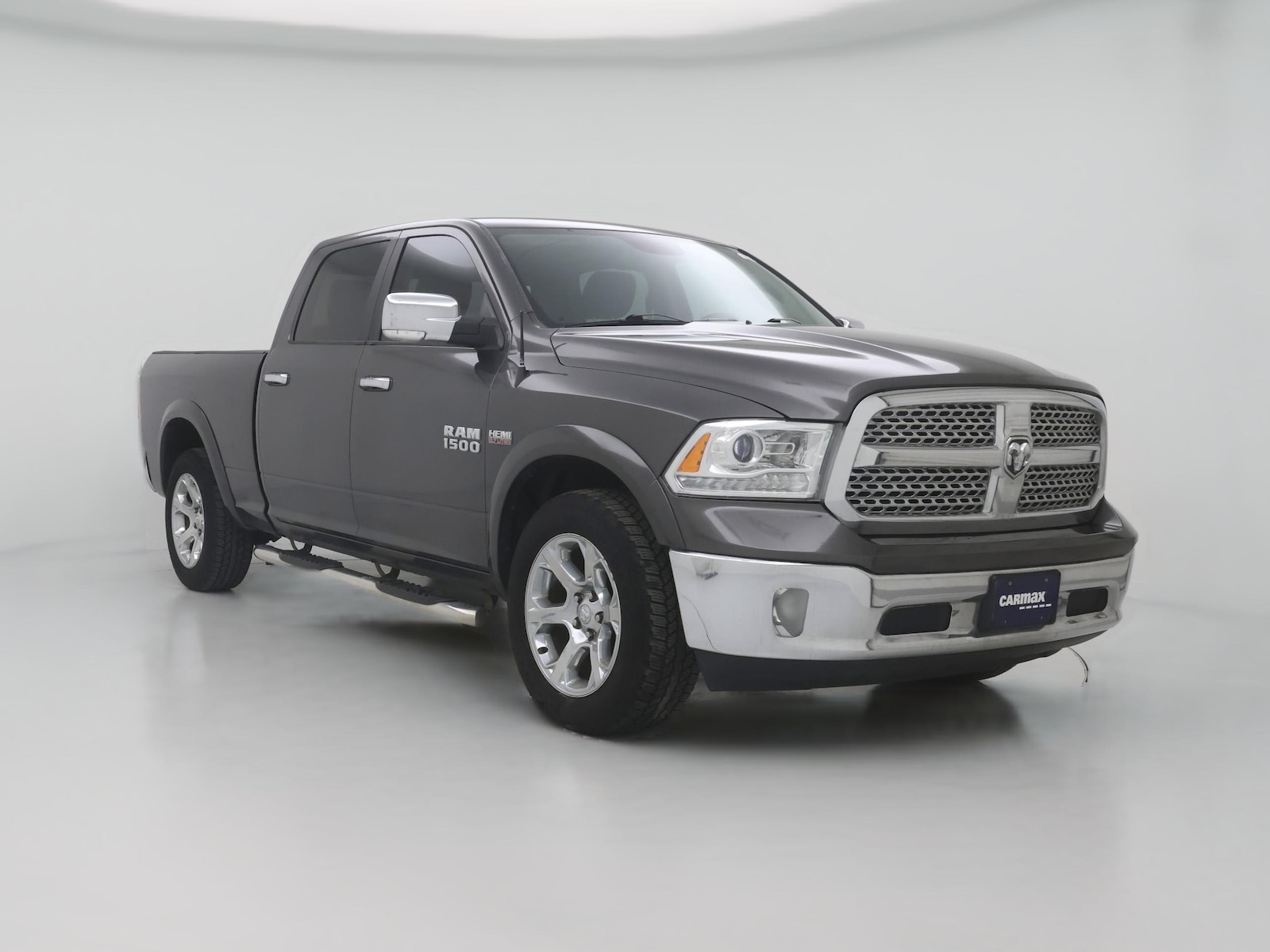 2017 RAM Ram 1500 Pickup Laramie