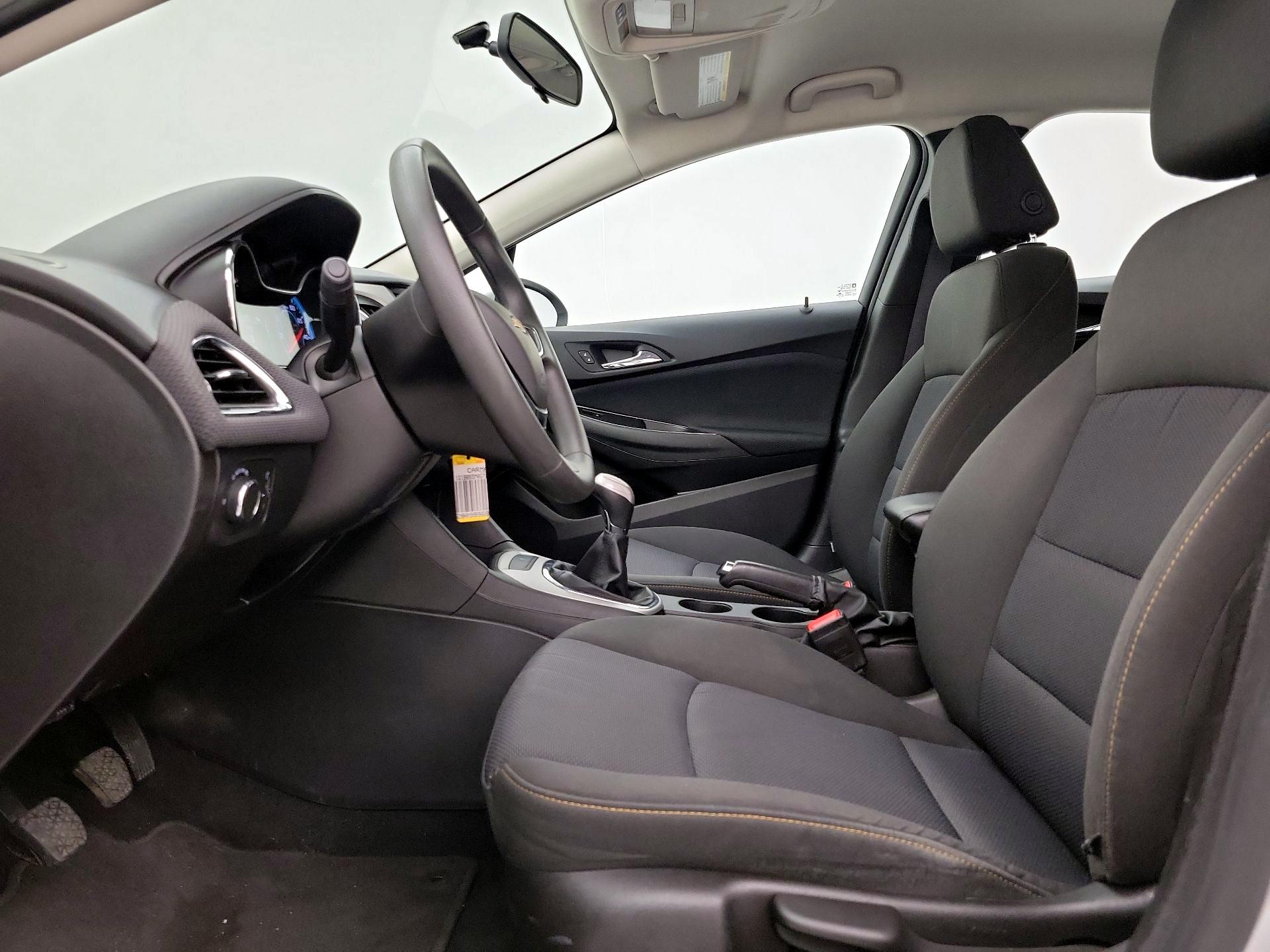 Thumbnail: 2016 Chevrolet Cruze - 11