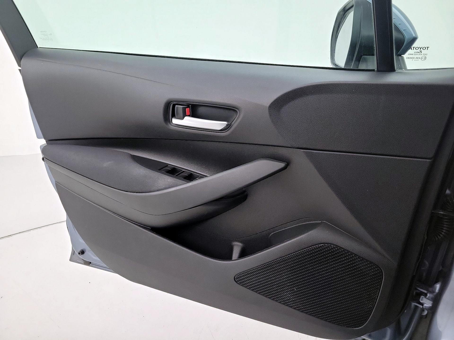 Thumbnail: 2021 Toyota Corolla - 12