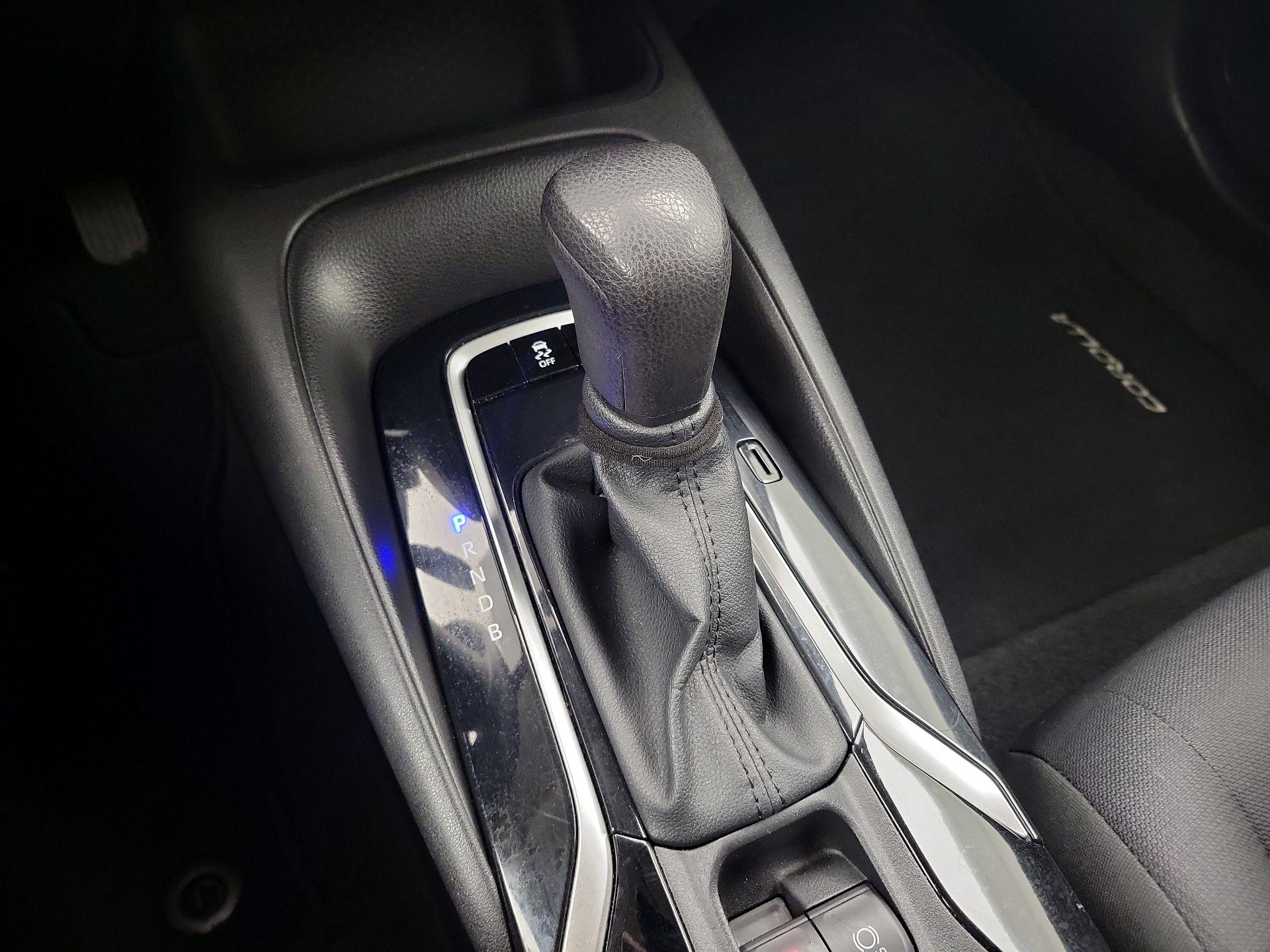 Thumbnail: 2021 Toyota Corolla - 17