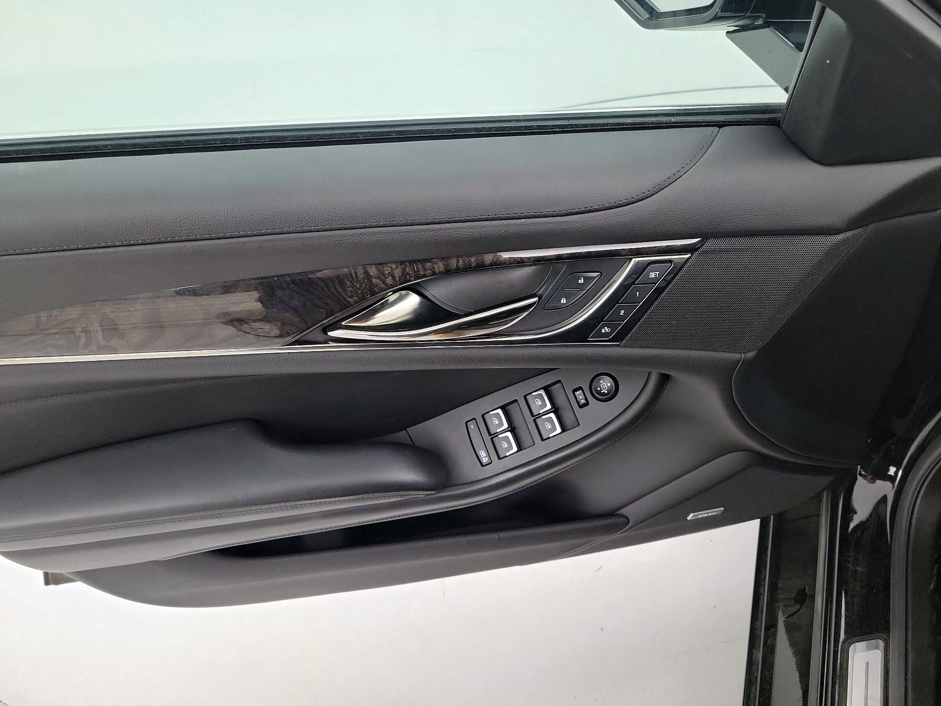 Thumbnail: 2019 Cadillac CTS - 12