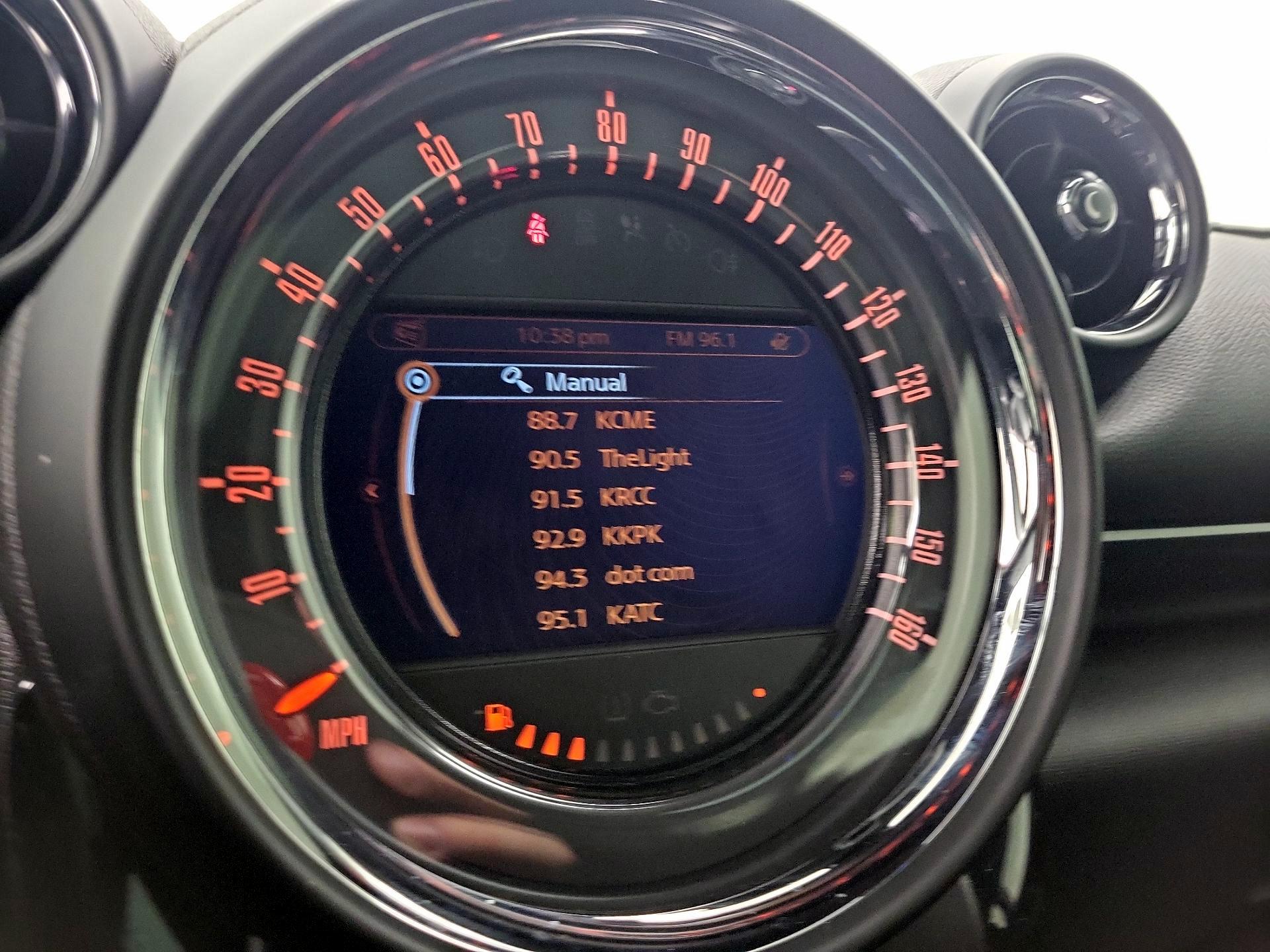 Thumbnail: 2015 MINI Cooper Countryman - 13