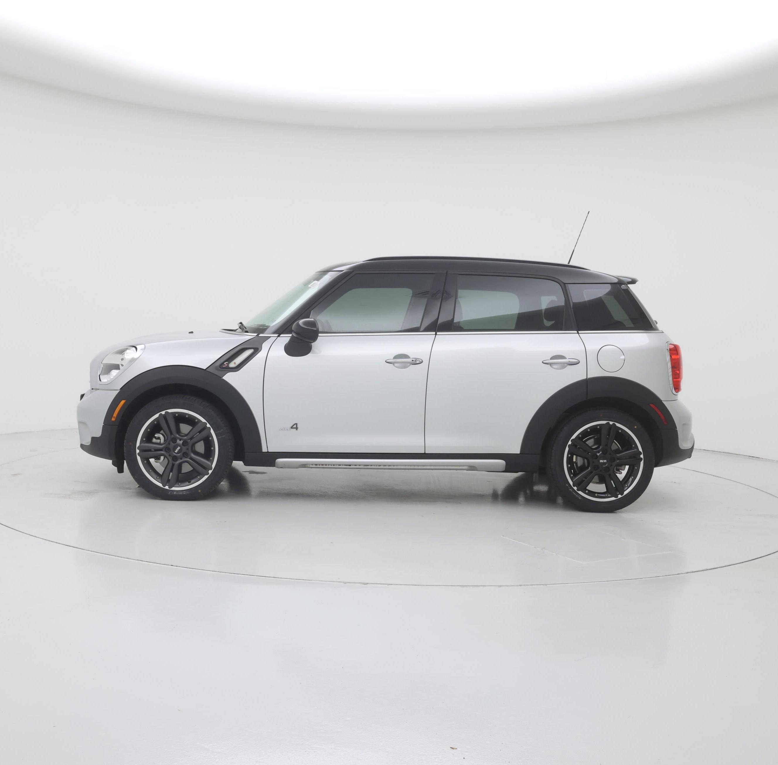 Thumbnail: 2015 MINI Cooper Countryman - 3
