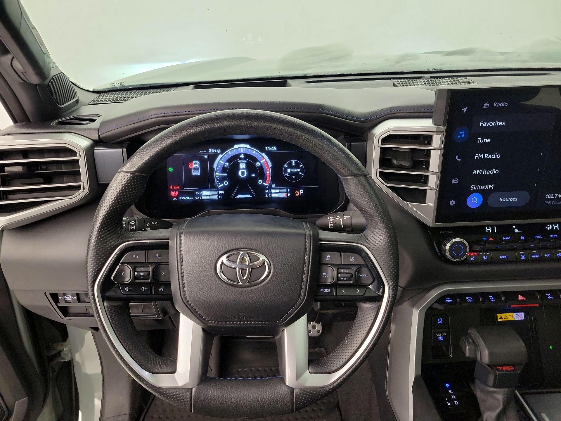 Thumbnail: 2024 Toyota Tundra - 10