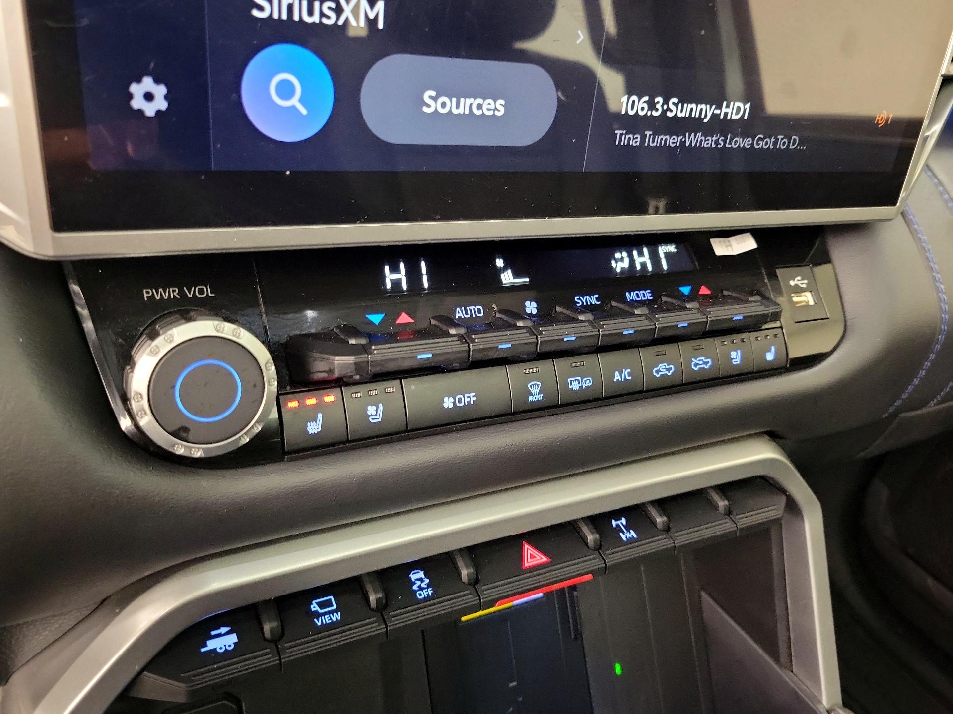 Thumbnail: 2024 Toyota Tundra - 16