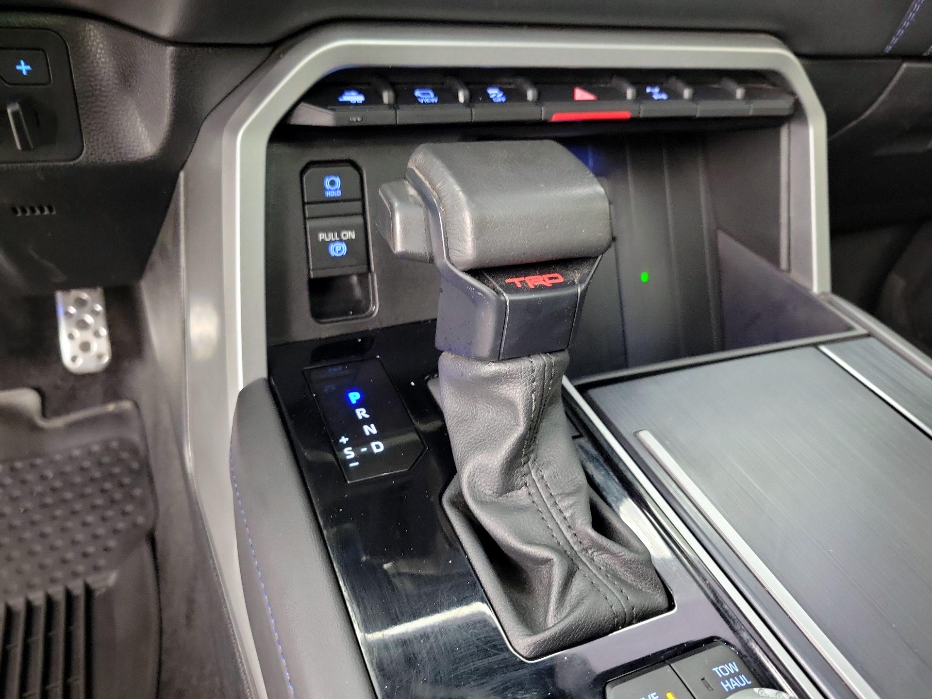 Thumbnail: 2024 Toyota Tundra - 17