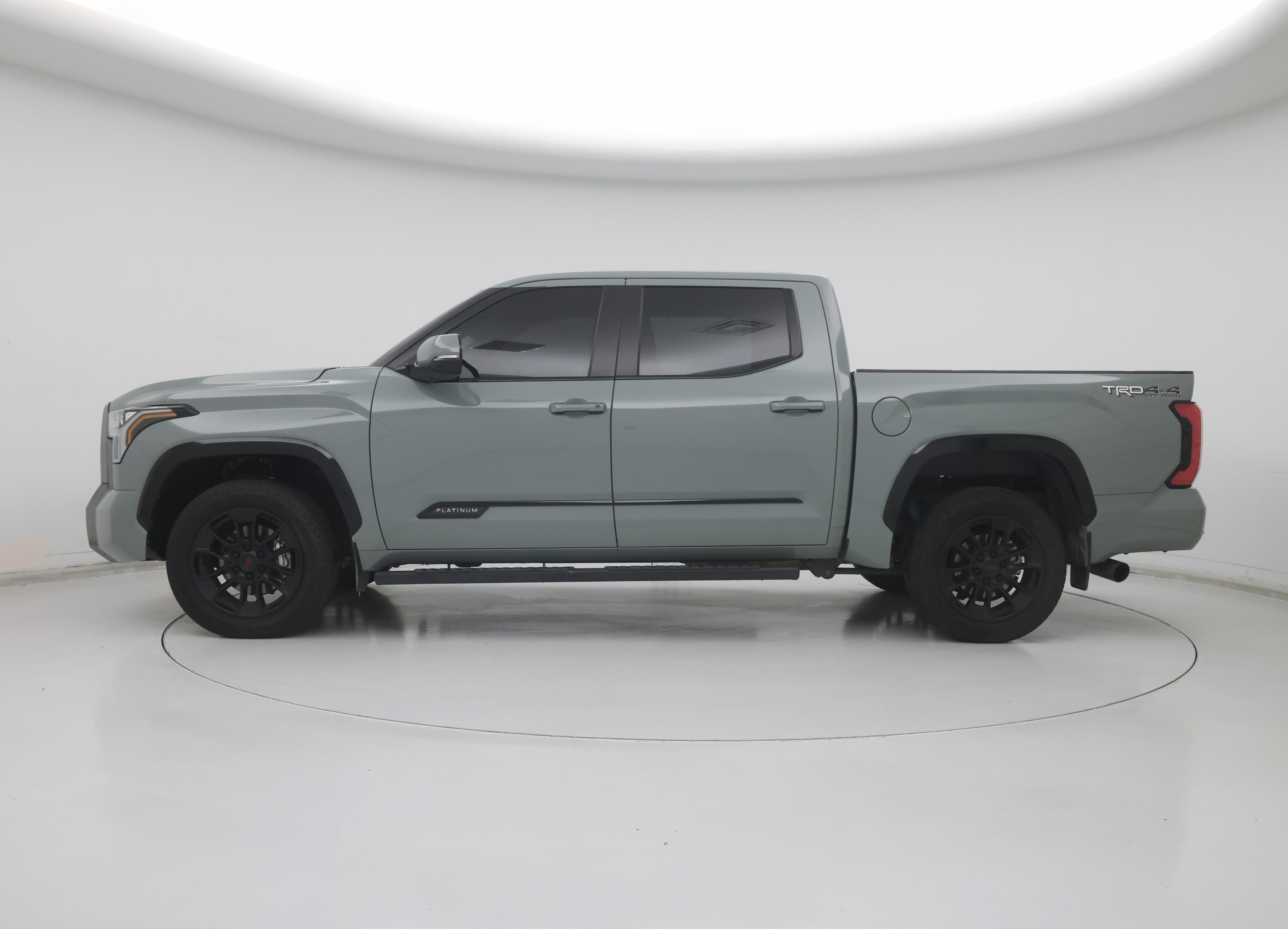 Thumbnail: 2024 Toyota Tundra - 3