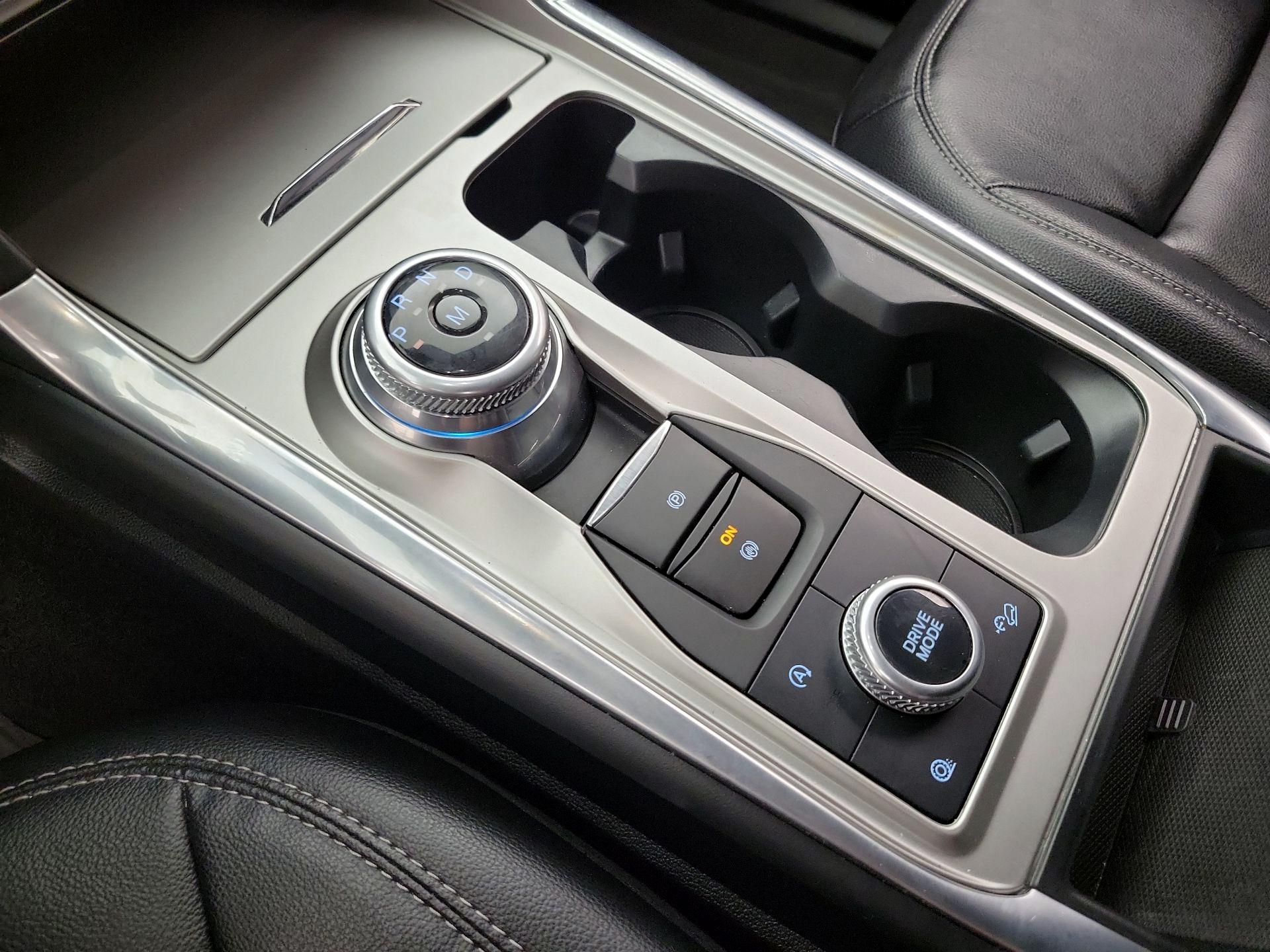 Thumbnail: 2020 Ford Explorer - 17