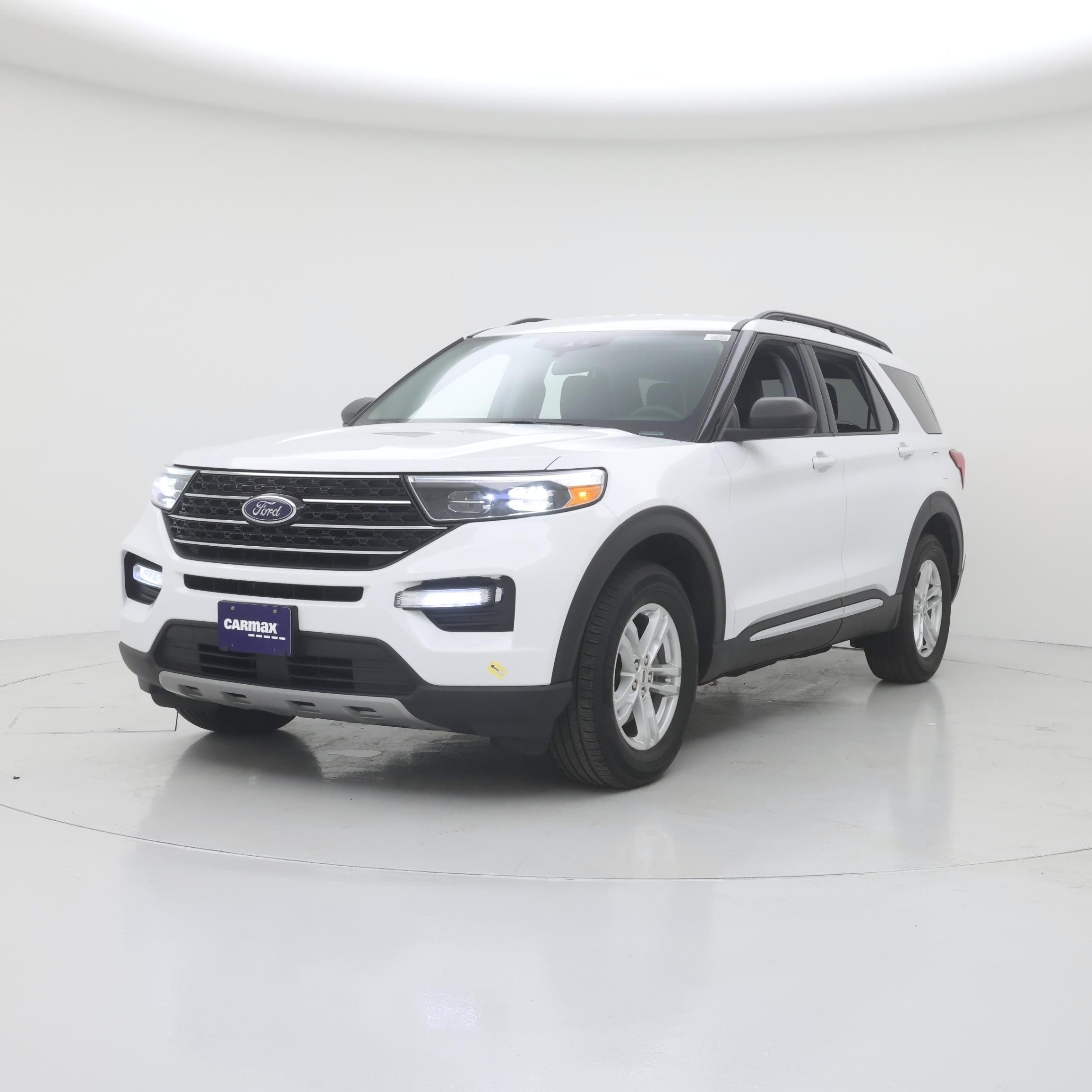 Thumbnail: 2020 Ford Explorer - 4