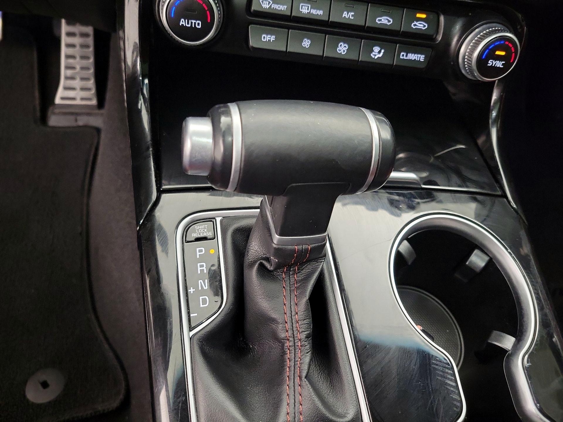 Thumbnail: 2022 Kia Stinger - 18