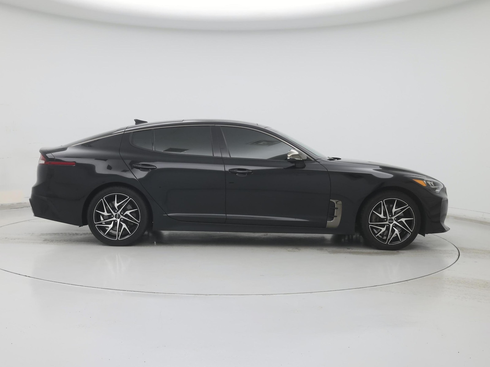 2022 Kia Stinger GT-Line - Photo 8