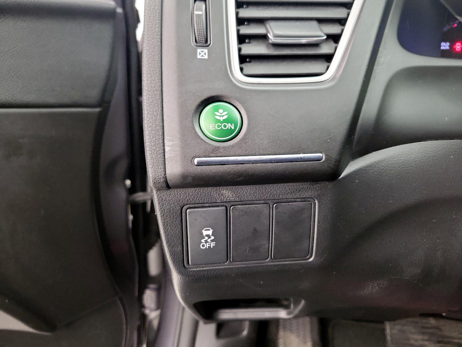 Thumbnail: 2015 Honda Civic - 13