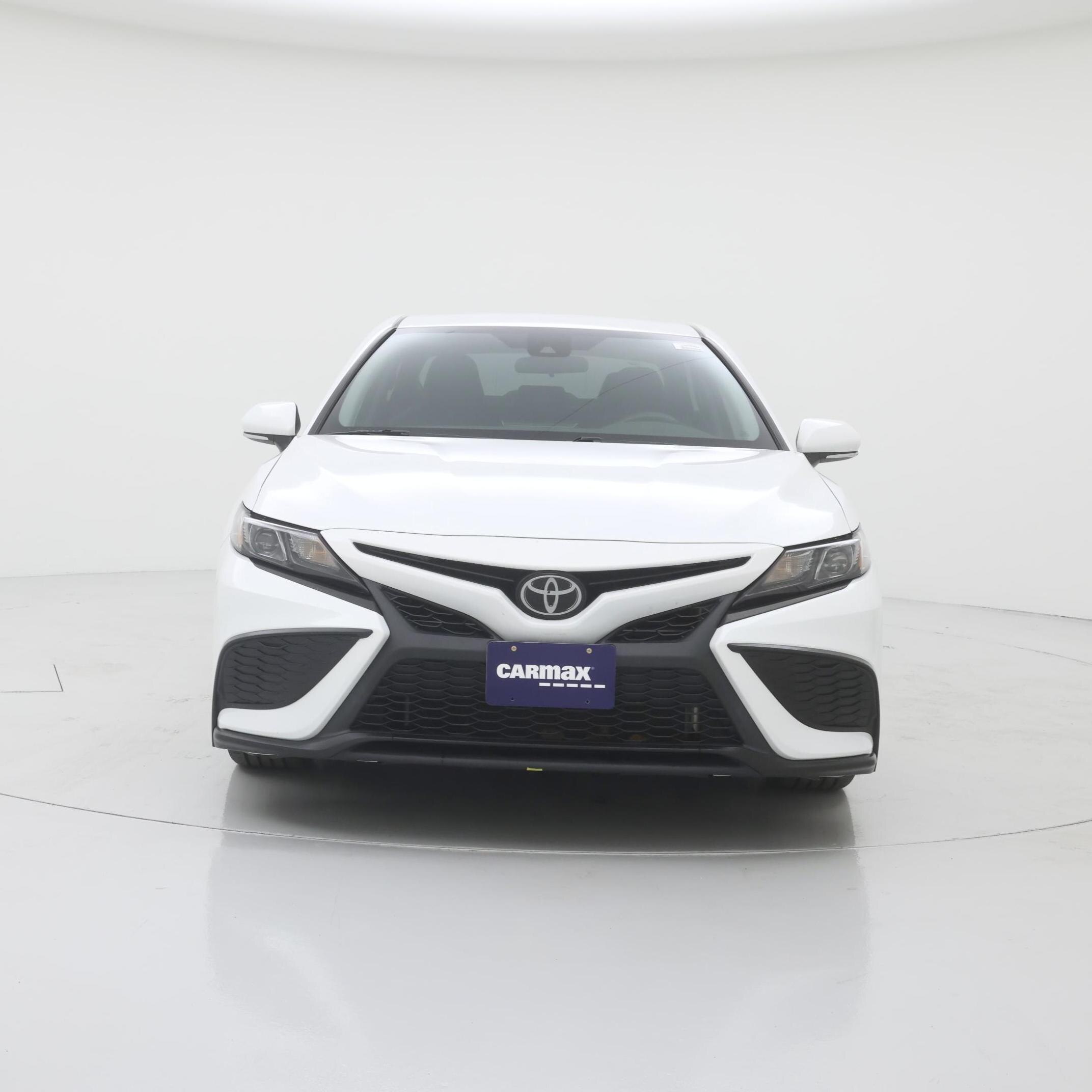 Thumbnail: 2022 Toyota Camry - 5