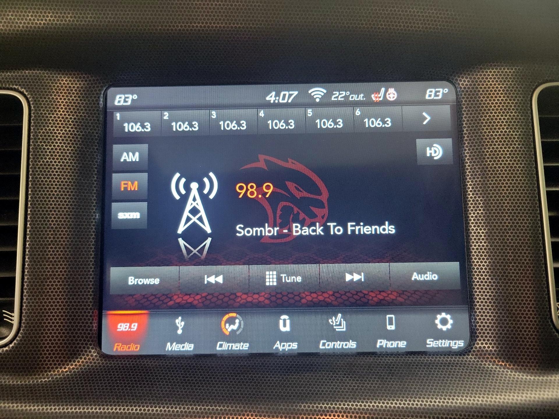 Thumbnail: 2018 Dodge Charger - 15