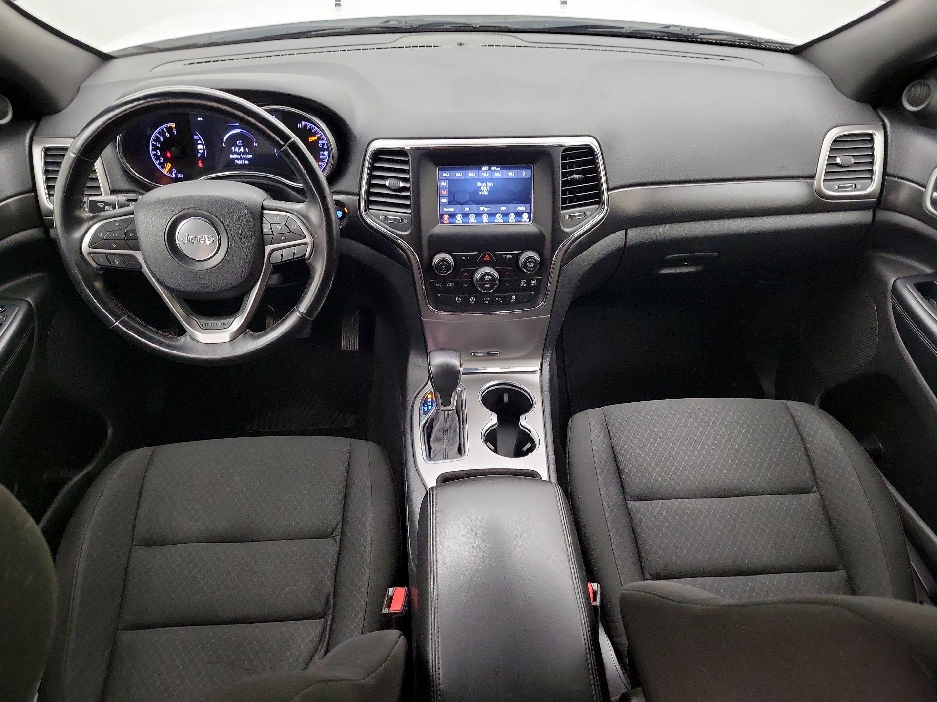 Thumbnail: 2018 Jeep Grand Cherokee - 9