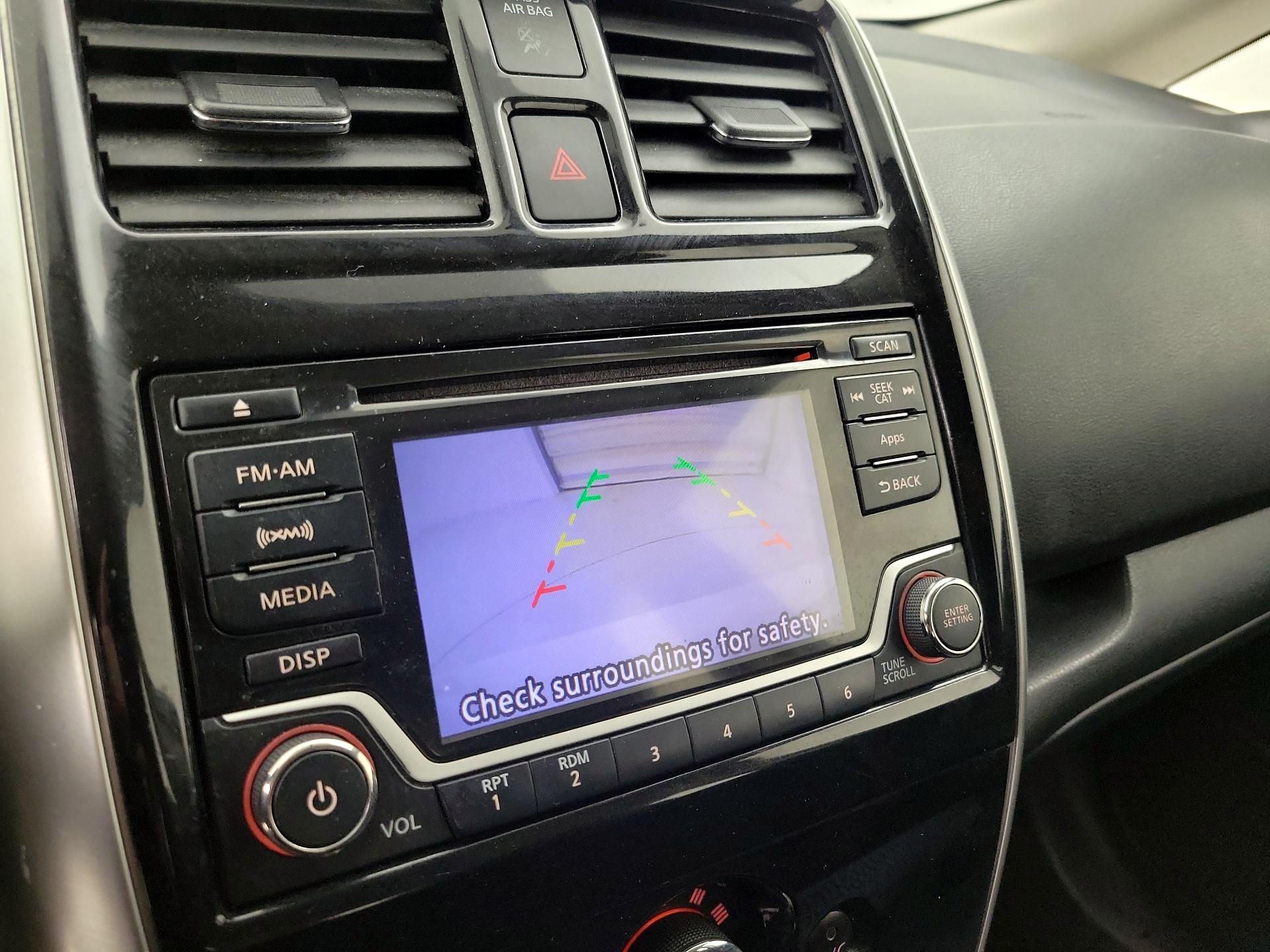 Thumbnail: 2016 Nissan Versa Note - 14